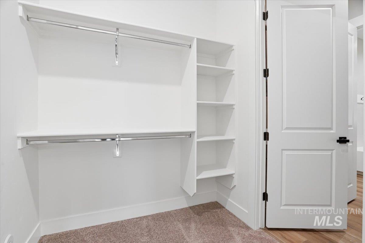 883 N Falling Water Way, Eagle, Idaho 83616, 3 Bedrooms, 2.5 Bathrooms, Residential For Sale, Price $804,990,MLS 98972436