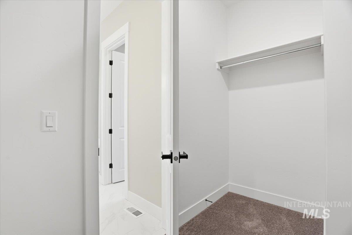 883 N Falling Water Way, Eagle, Idaho 83616, 3 Bedrooms, 2.5 Bathrooms, Residential For Sale, Price $804,990,MLS 98972436