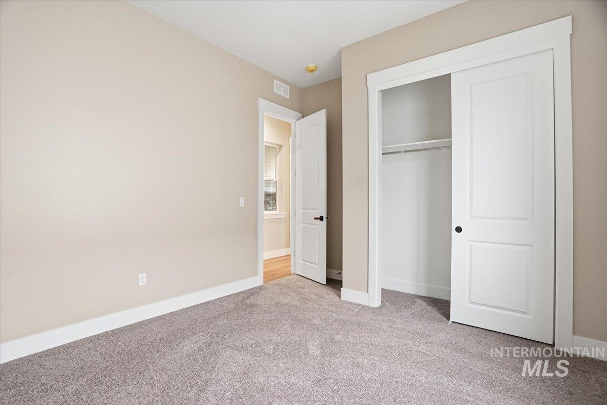 883 N Falling Water Way, Eagle, Idaho 83616, 3 Bedrooms, 2.5 Bathrooms, Residential For Sale, Price $804,990,MLS 98972436