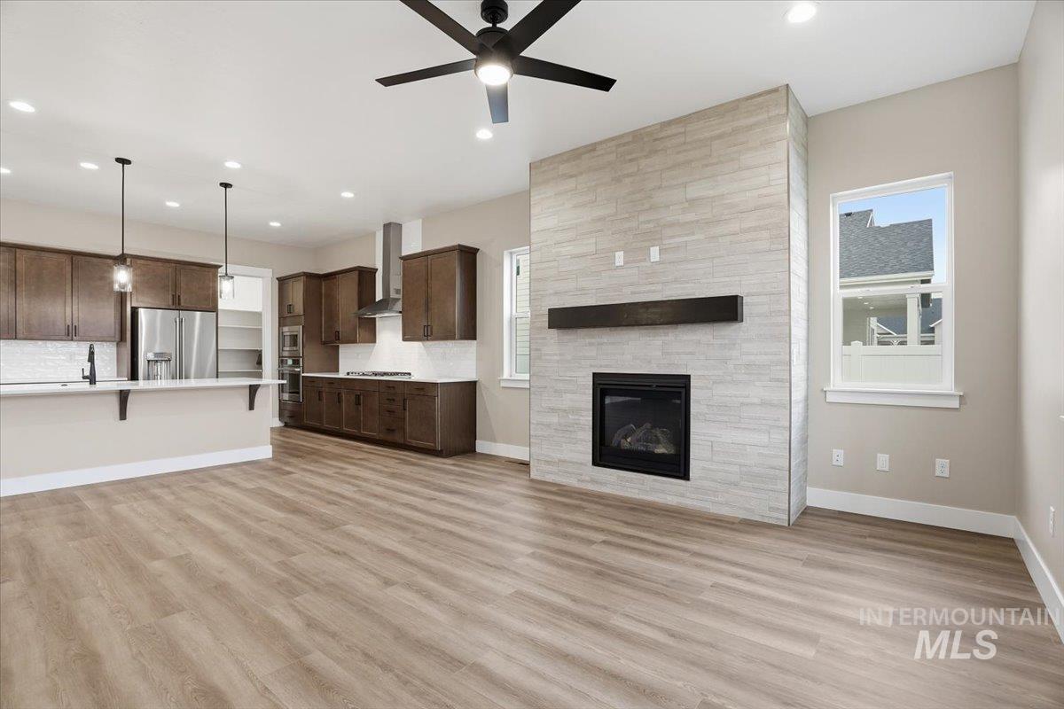 883 N Falling Water Way, Eagle, Idaho 83616, 3 Bedrooms, 2.5 Bathrooms, Residential For Sale, Price $804,990,MLS 98972436