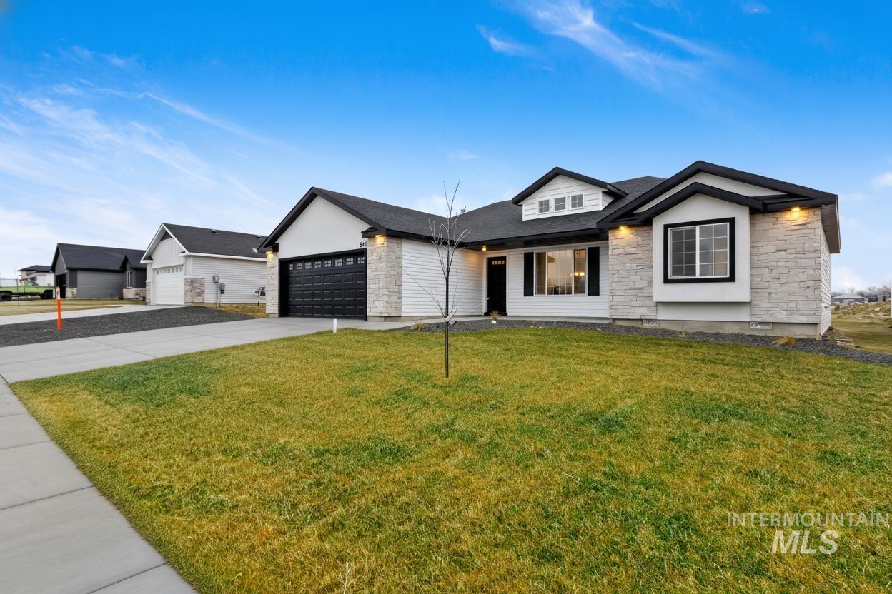 841 Waveland Avenue, Filer, Idaho 83328, 3 Bedrooms, 2 Bathrooms, Residential For Sale, Price $349,000,MLS 98972439