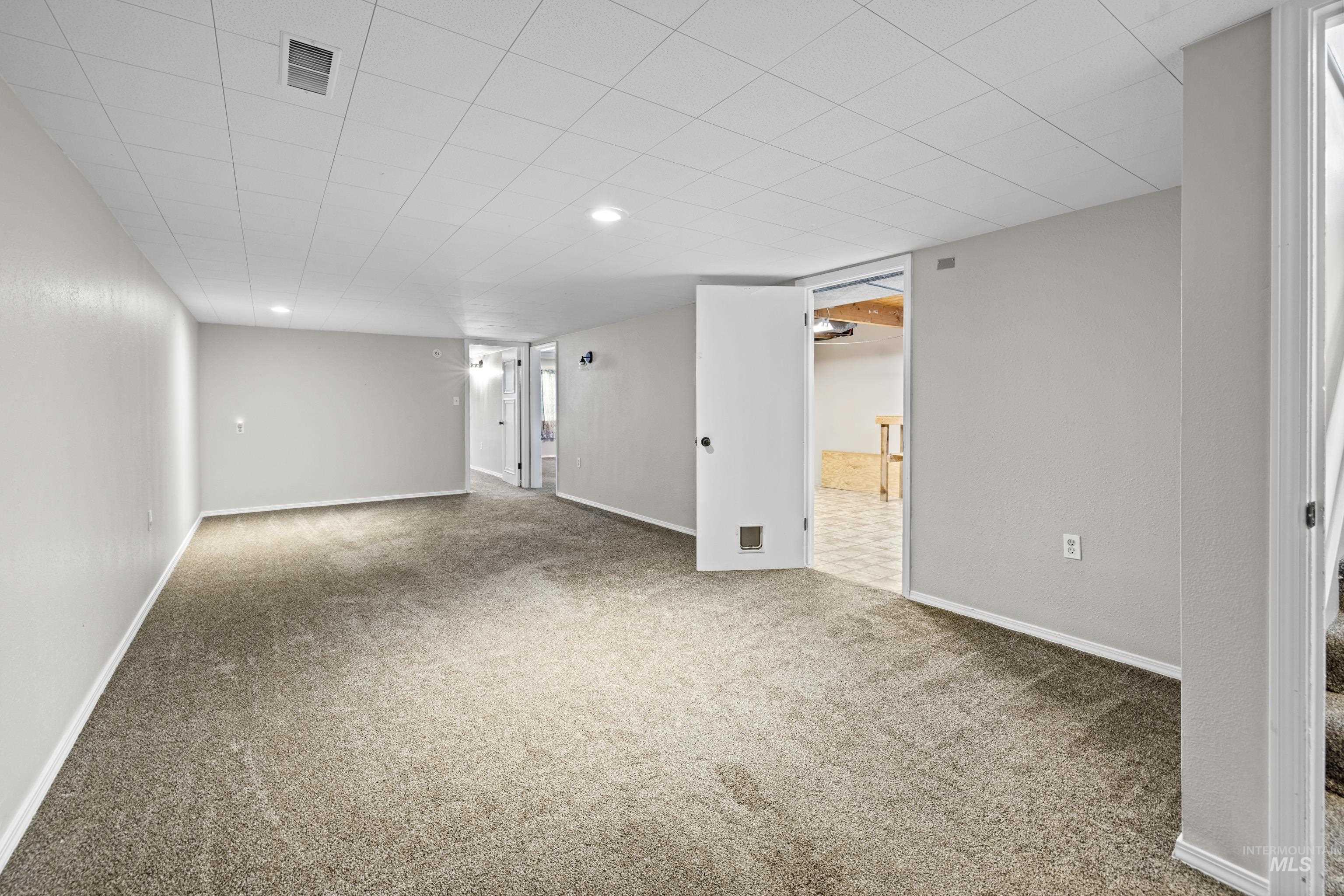 1790 N 7th E, Mountain Home, Idaho 83647, 5 Bedrooms, 2 Bathrooms, Residential For Sale, Price $359,000, 98972440