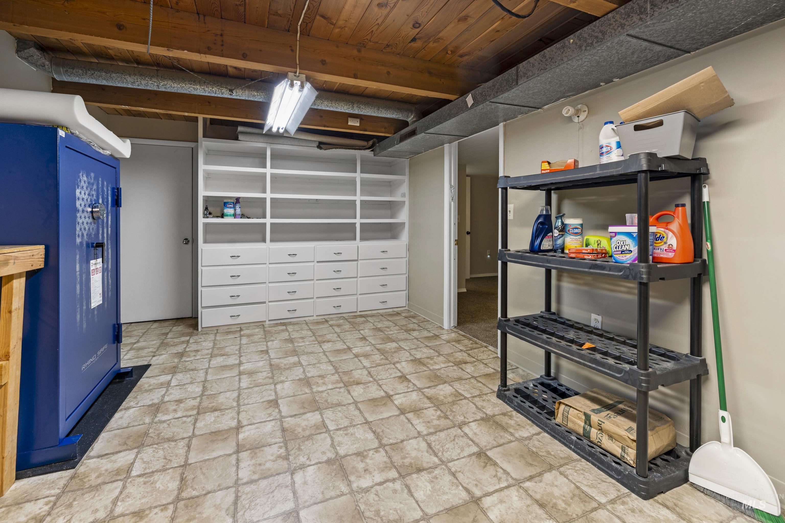 1790 N 7th E, Mountain Home, Idaho 83647, 5 Bedrooms, 2 Bathrooms, Residential For Sale, Price $359,000, 98972440