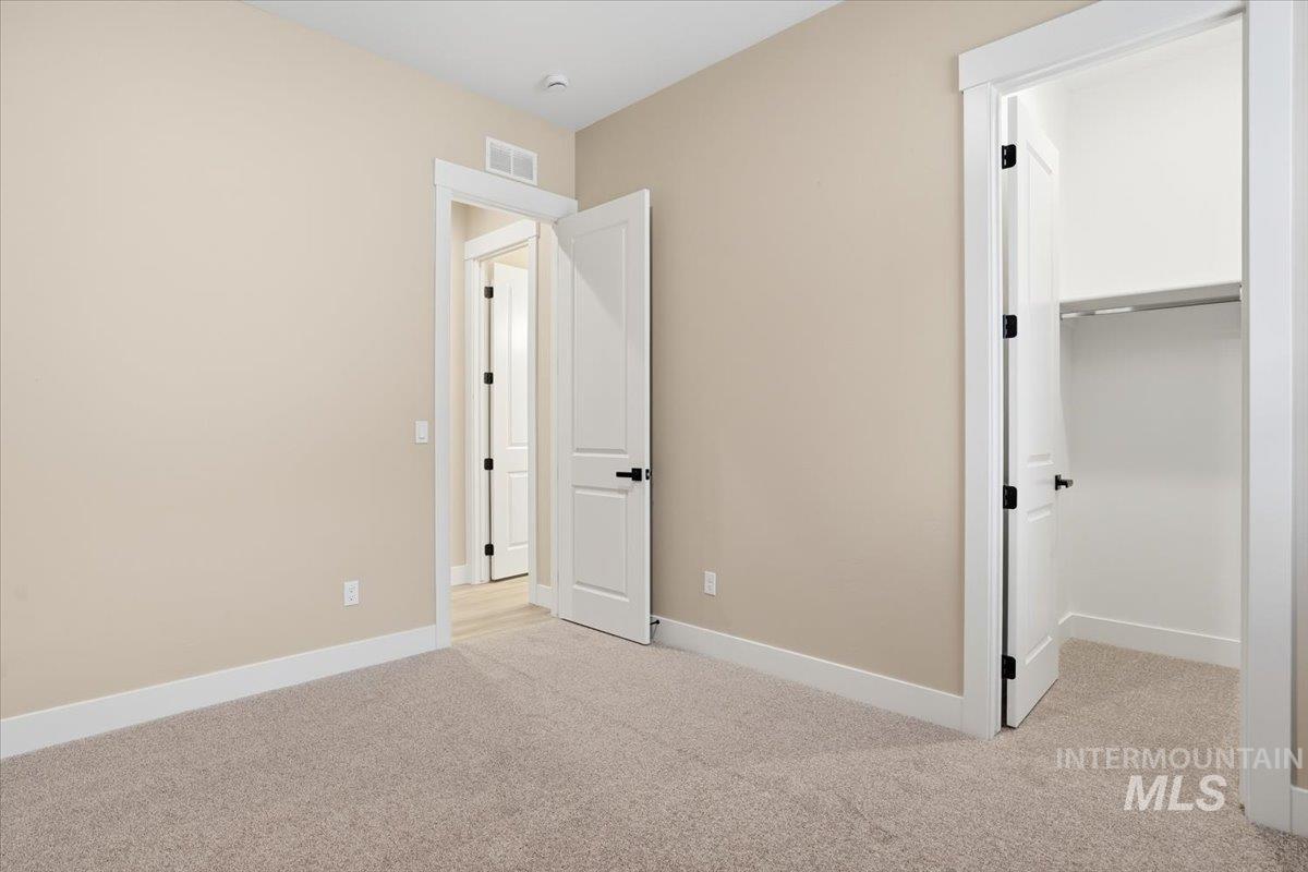 2378 N Kenora Ave, Star, Idaho 83669, 3 Bedrooms, 2.5 Bathrooms, Residential For Sale, Price $789,990,MLS 98972444