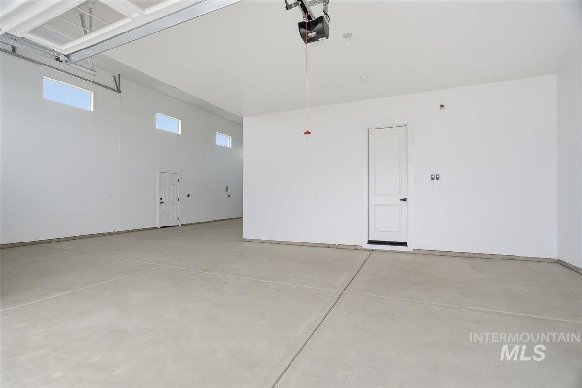 2378 N Kenora Ave, Star, Idaho 83669, 3 Bedrooms, 2.5 Bathrooms, Residential For Sale, Price $789,990,MLS 98972444