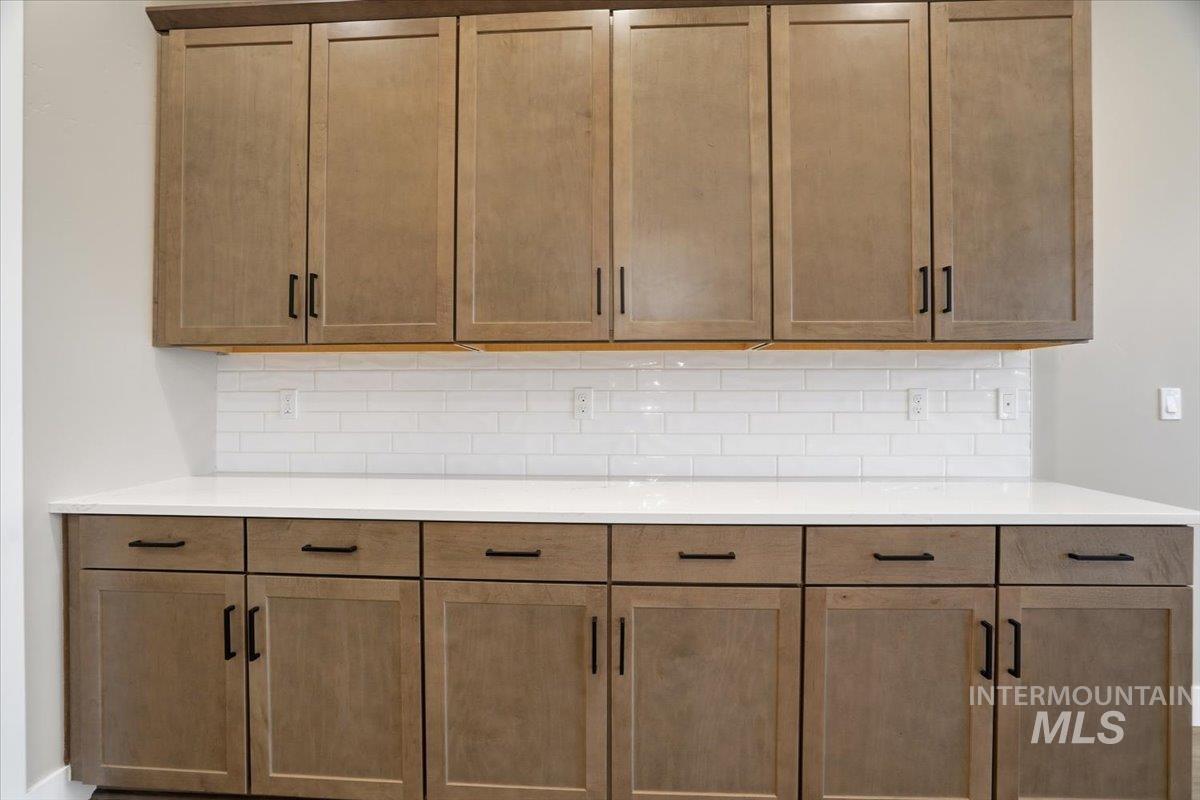 2378 N Kenora Ave, Star, Idaho 83669, 3 Bedrooms, 2.5 Bathrooms, Residential For Sale, Price $789,990,MLS 98972444