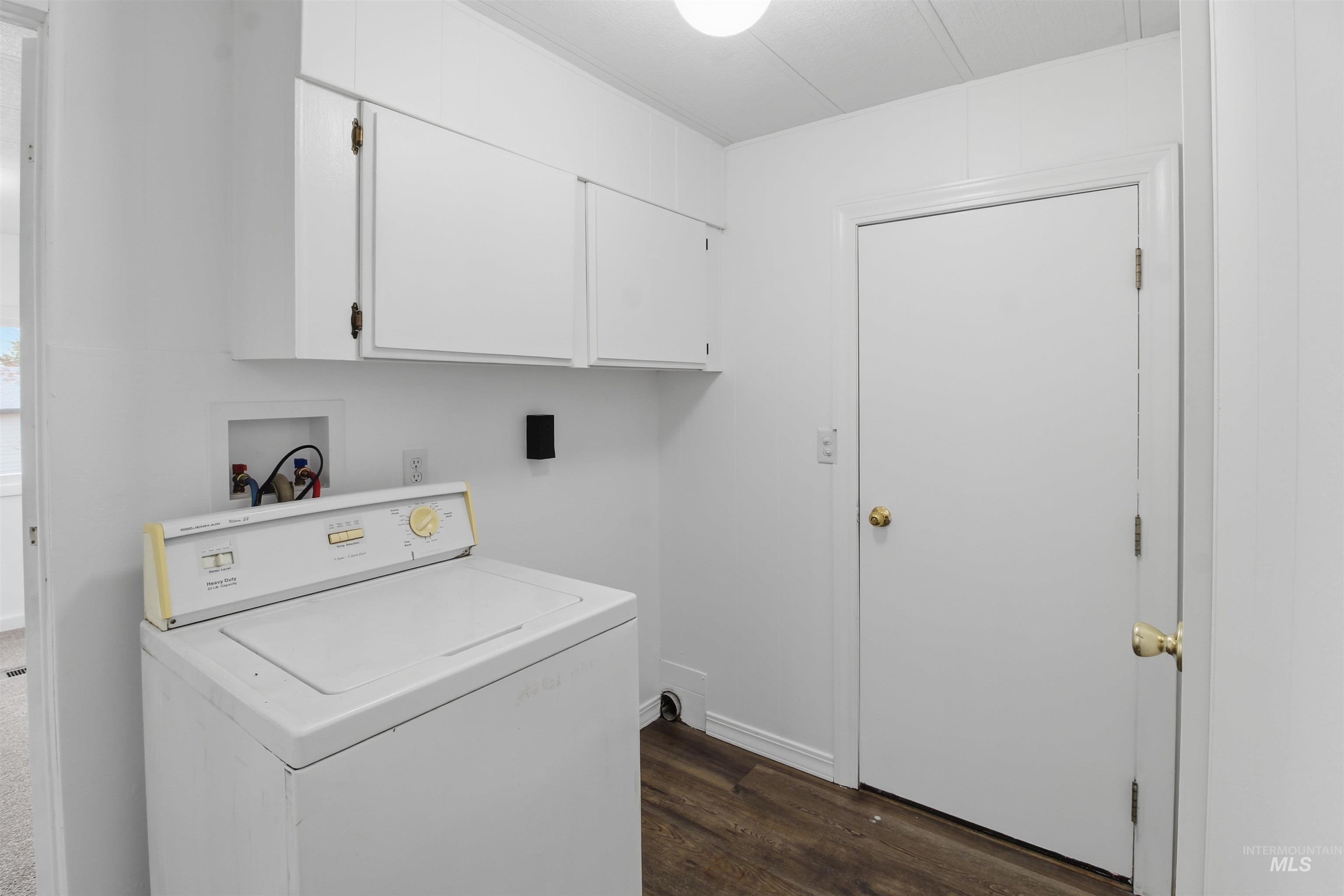 198 South Hills Road, Twin Falls, Idaho 83301, 2 Bedrooms, 1 Bathroom, Residential For Sale, Price $72,999,MLS 98972445