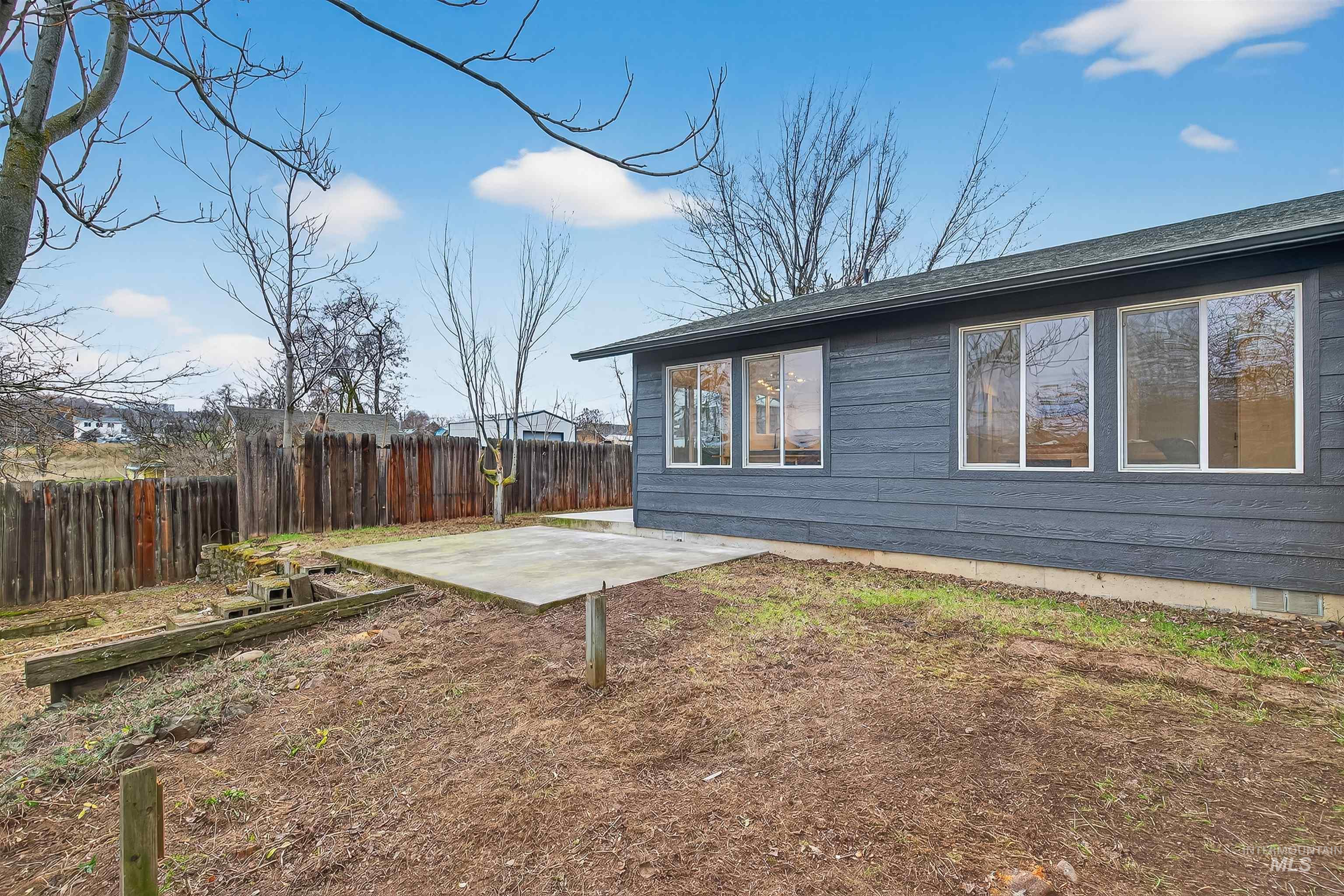 2922 Garfield Street, Lewiston, Idaho 83501, 2 Bedrooms, 1 Bathroom, Residential For Sale, Price $295,000,MLS 98972446