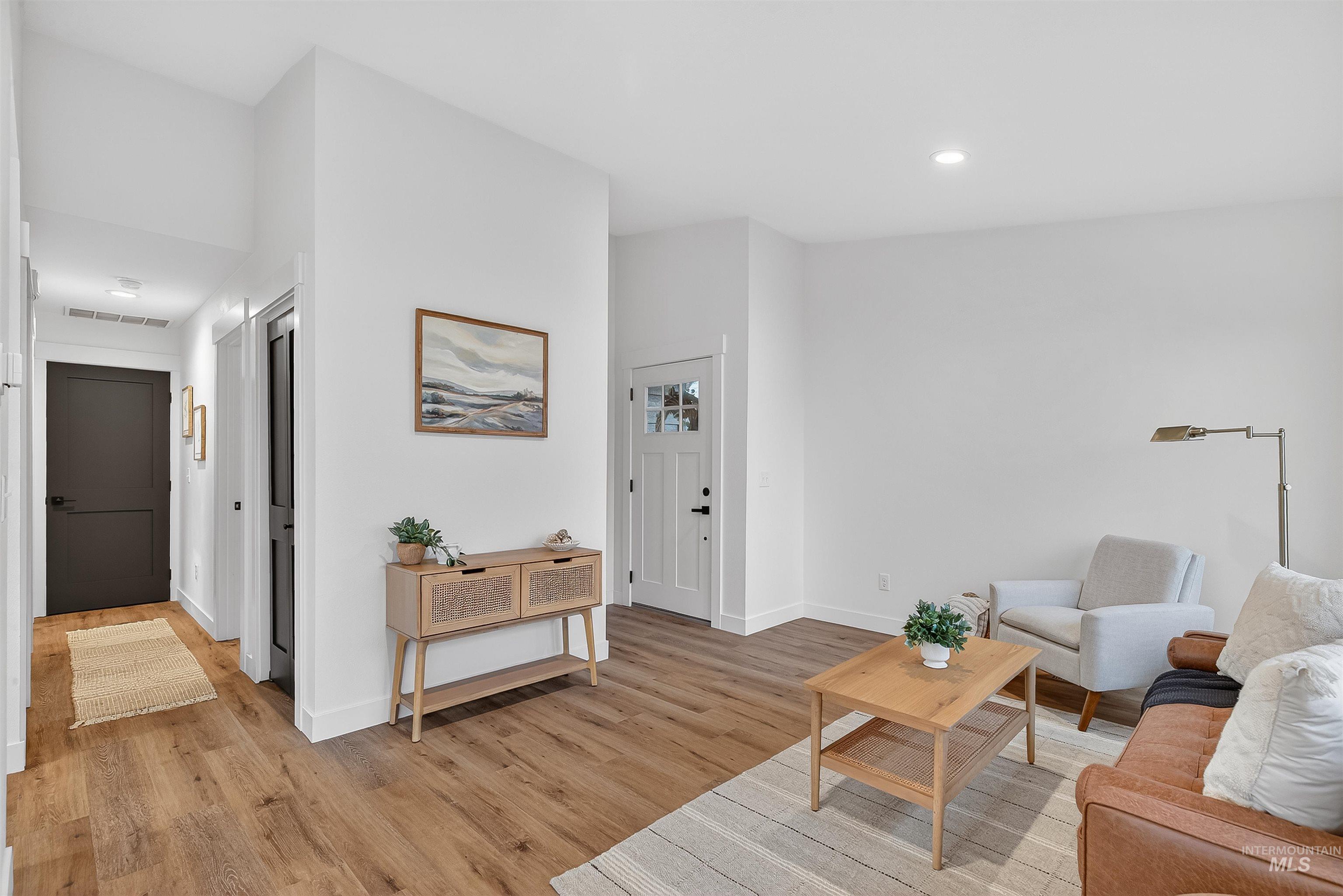 2922 Garfield Court, Lewiston, Idaho 83501, 2 Bedrooms, 1 Bathroom, Residential For Sale, Price $295,000,MLS 98972446