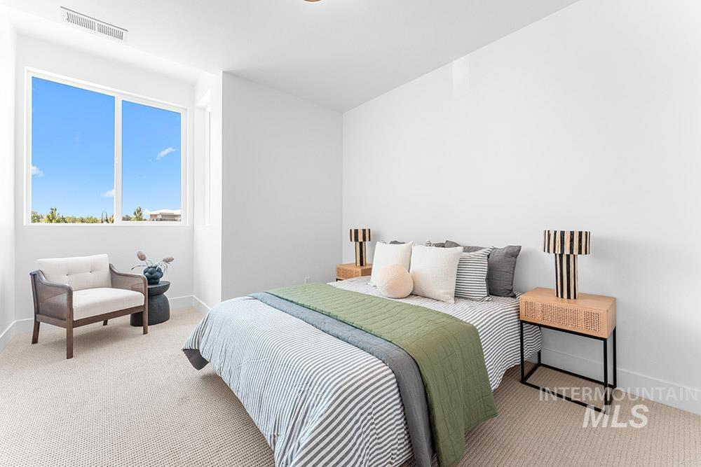 349 E Lombard Ln, Eagle, Idaho 83616, 3 Bedrooms, 2.5 Bathrooms, Residential For Sale, Price $583,000,MLS 98972448