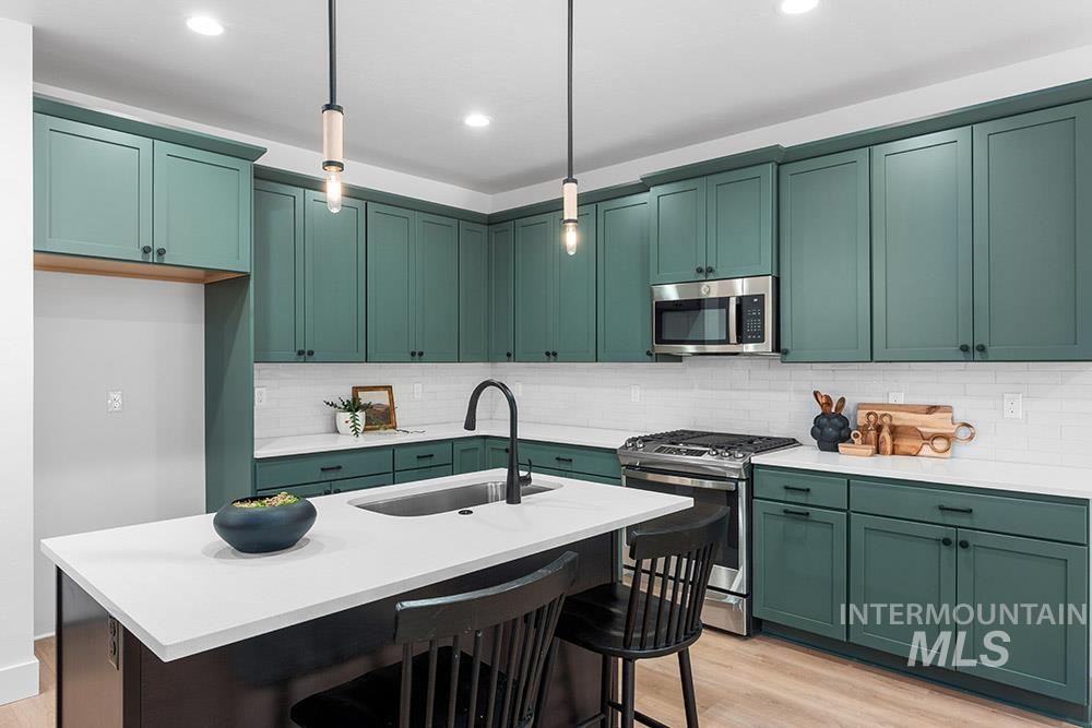 349 E Lombard Ln, Eagle, Idaho 83616, 3 Bedrooms, 2.5 Bathrooms, Residential For Sale, Price $583,000,MLS 98972448