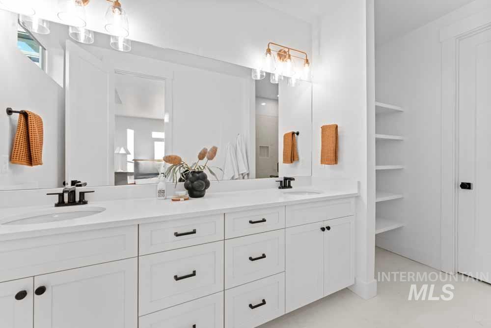 357 E Lombard Ln, Eagle, Idaho 83616, 3 Bedrooms, 2.5 Bathrooms, Residential For Sale, Price $574,900,MLS 98972449