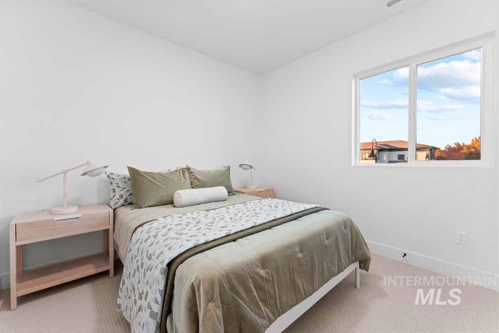 357 E Lombard Ln, Eagle, Idaho 83616, 3 Bedrooms, 2.5 Bathrooms, Residential For Sale, Price $574,900,MLS 98972449