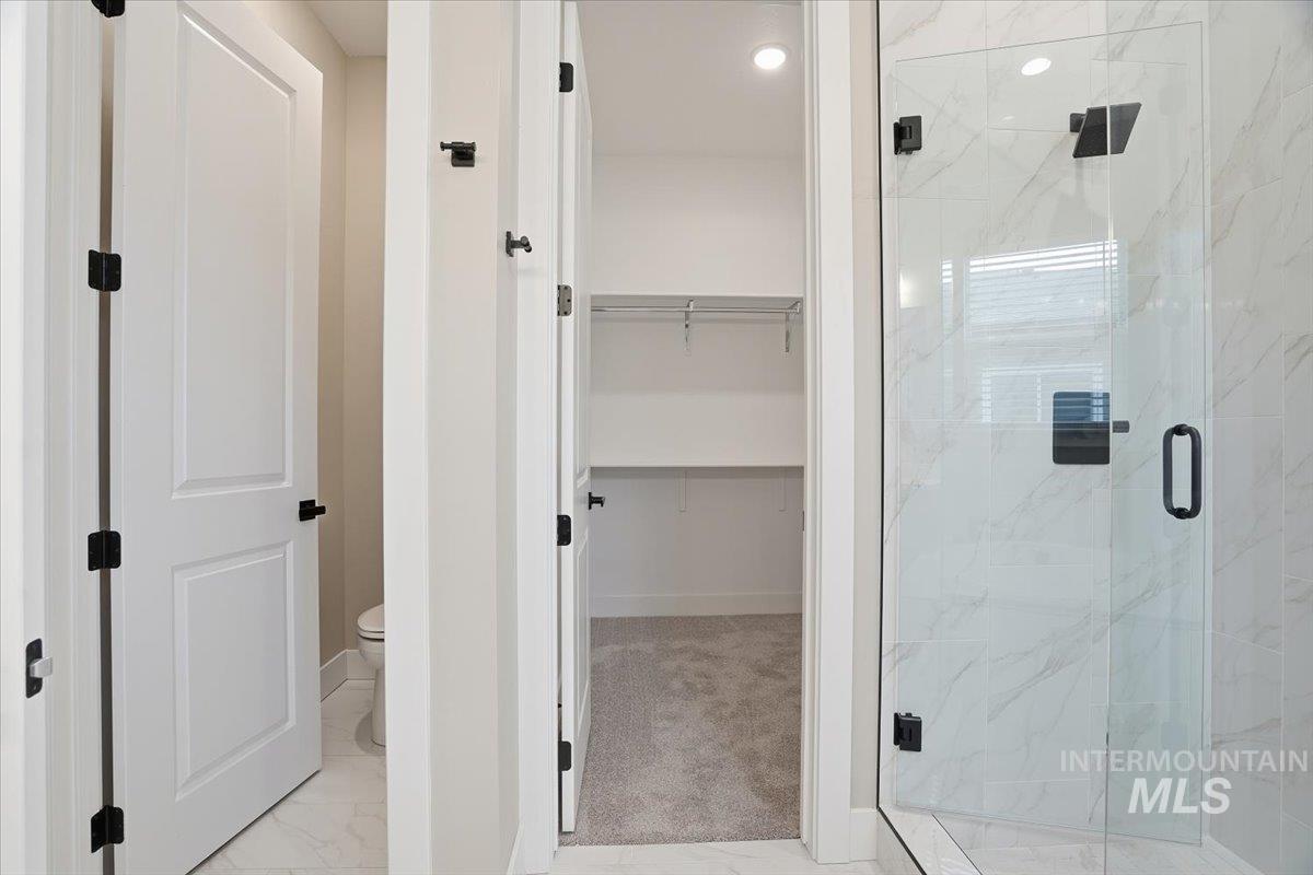 2195 N Kenora Ave, Star, Idaho 83669, 3 Bedrooms, 2.5 Bathrooms, Residential For Sale, Price $669,990,MLS 98972450