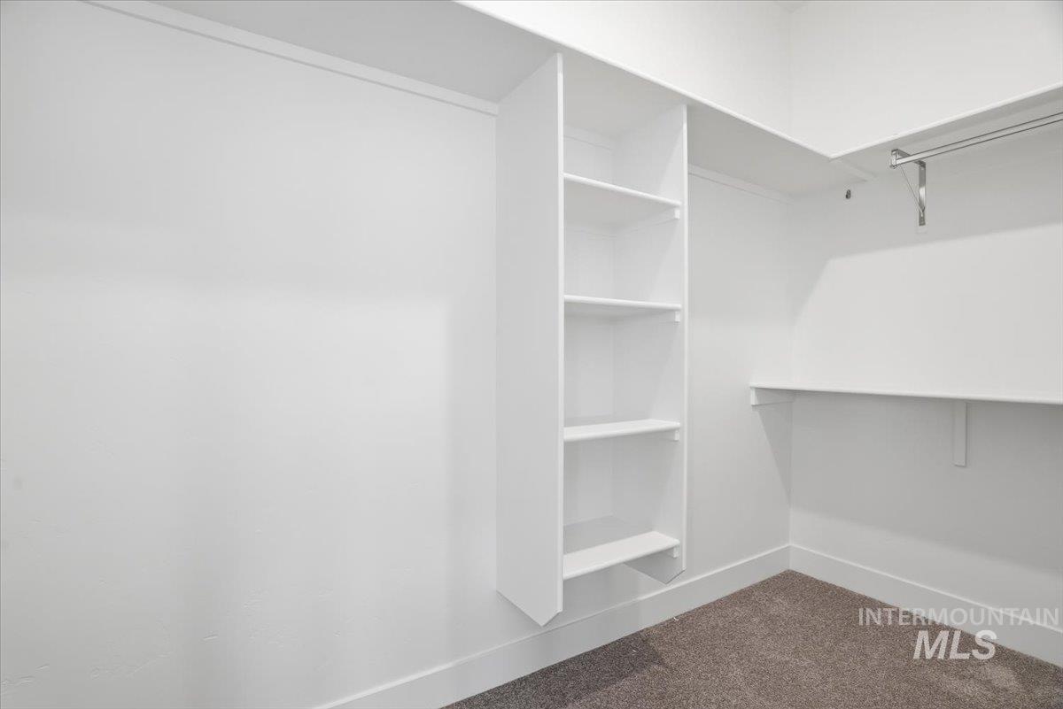 2195 N Kenora Ave, Star, Idaho 83669, 3 Bedrooms, 2.5 Bathrooms, Residential For Sale, Price $669,990,MLS 98972450