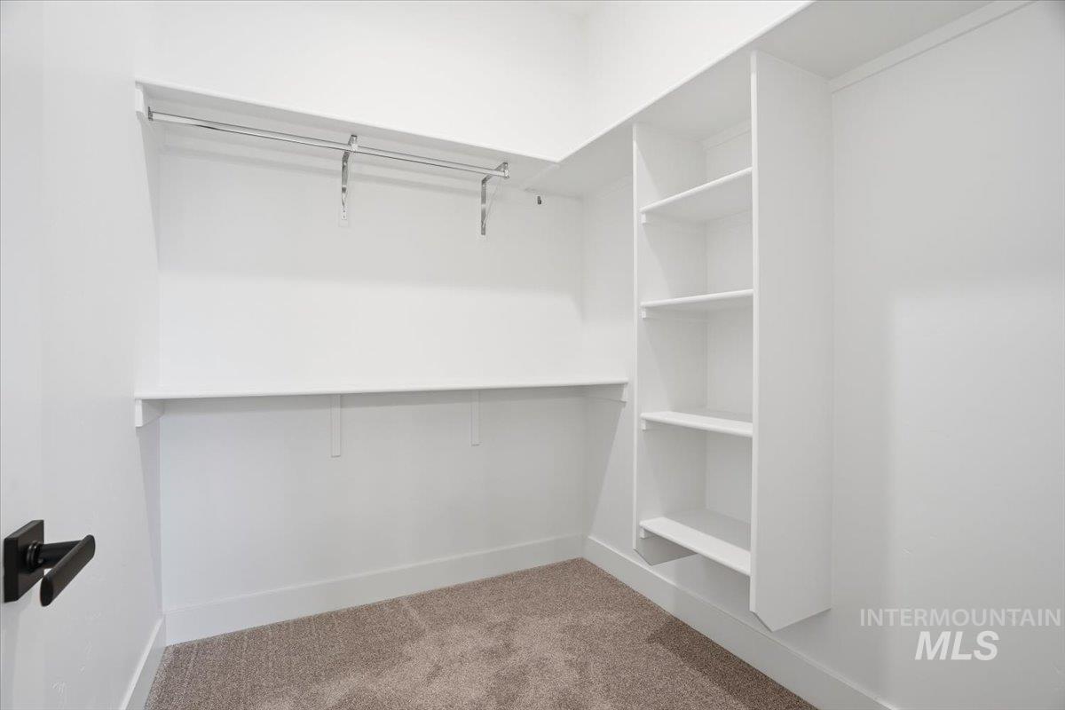 2195 N Kenora Ave, Star, Idaho 83669, 3 Bedrooms, 2.5 Bathrooms, Residential For Sale, Price $669,990,MLS 98972450