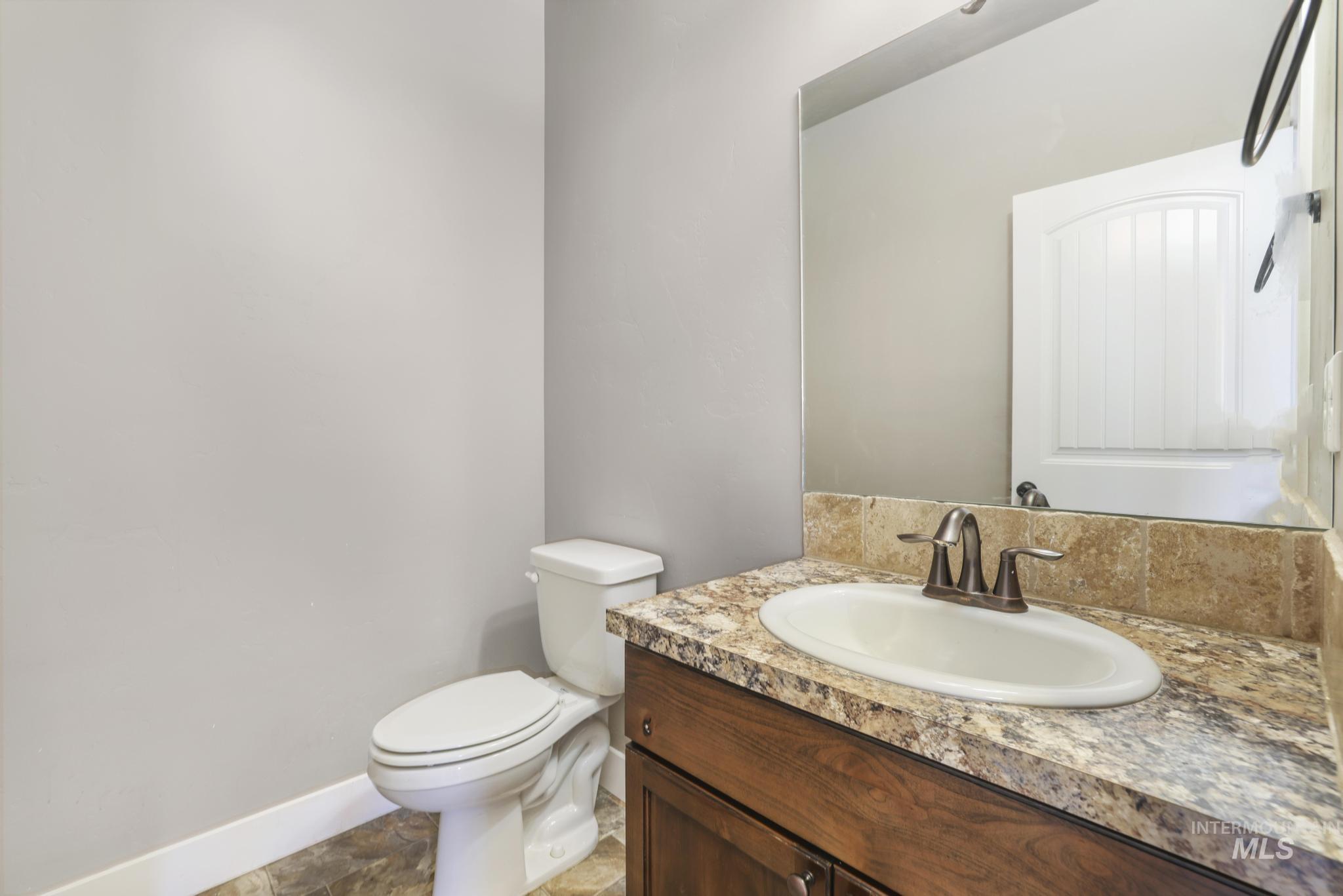 321 Arrow Street, Twin Falls, Idaho 83301, 3 Bedrooms, 2.5 Bathrooms, Residential For Sale, Price $445,000,MLS 98972451