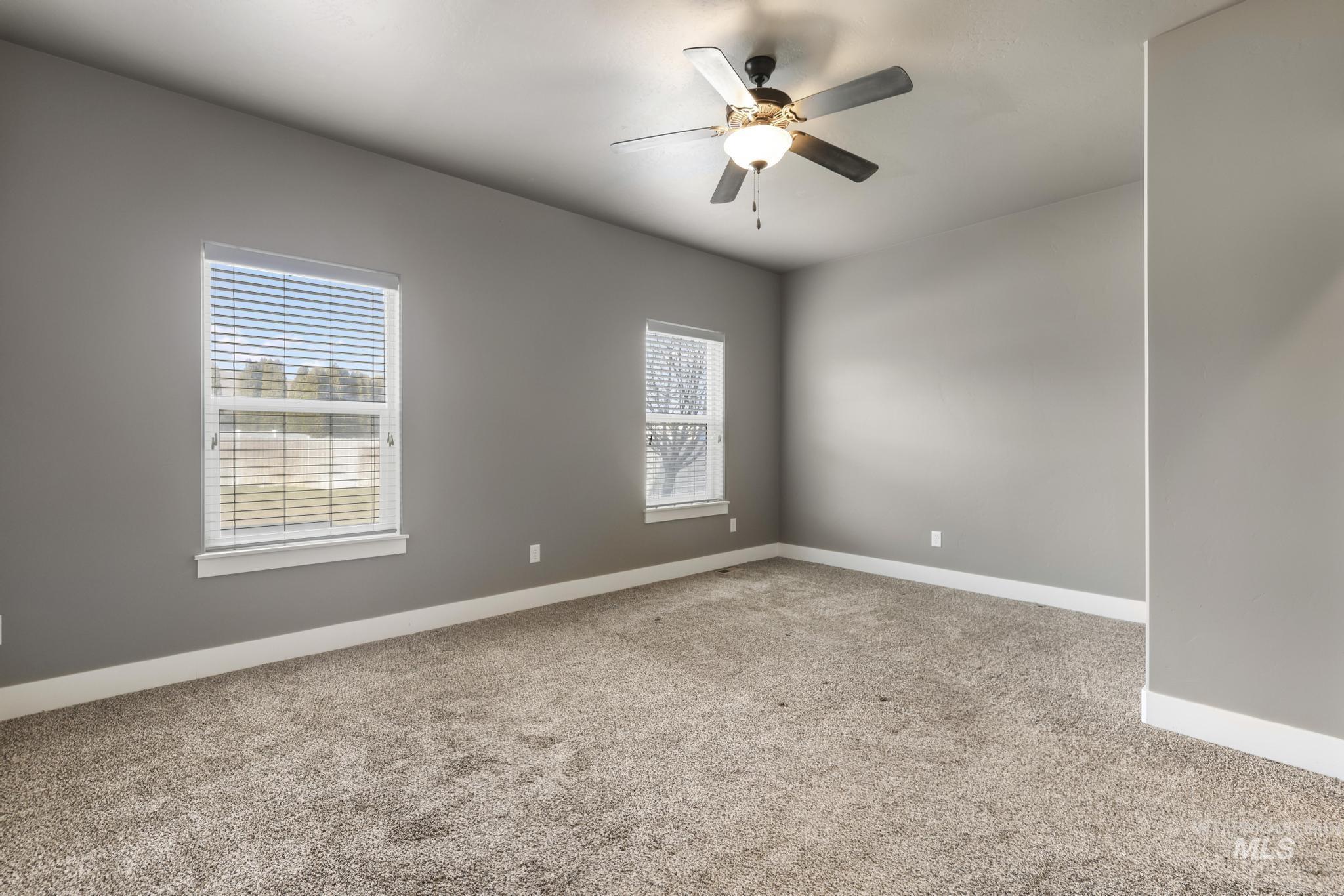 321 Arrow Street, Twin Falls, Idaho 83301, 3 Bedrooms, 2.5 Bathrooms, Residential For Sale, Price $445,000,MLS 98972451