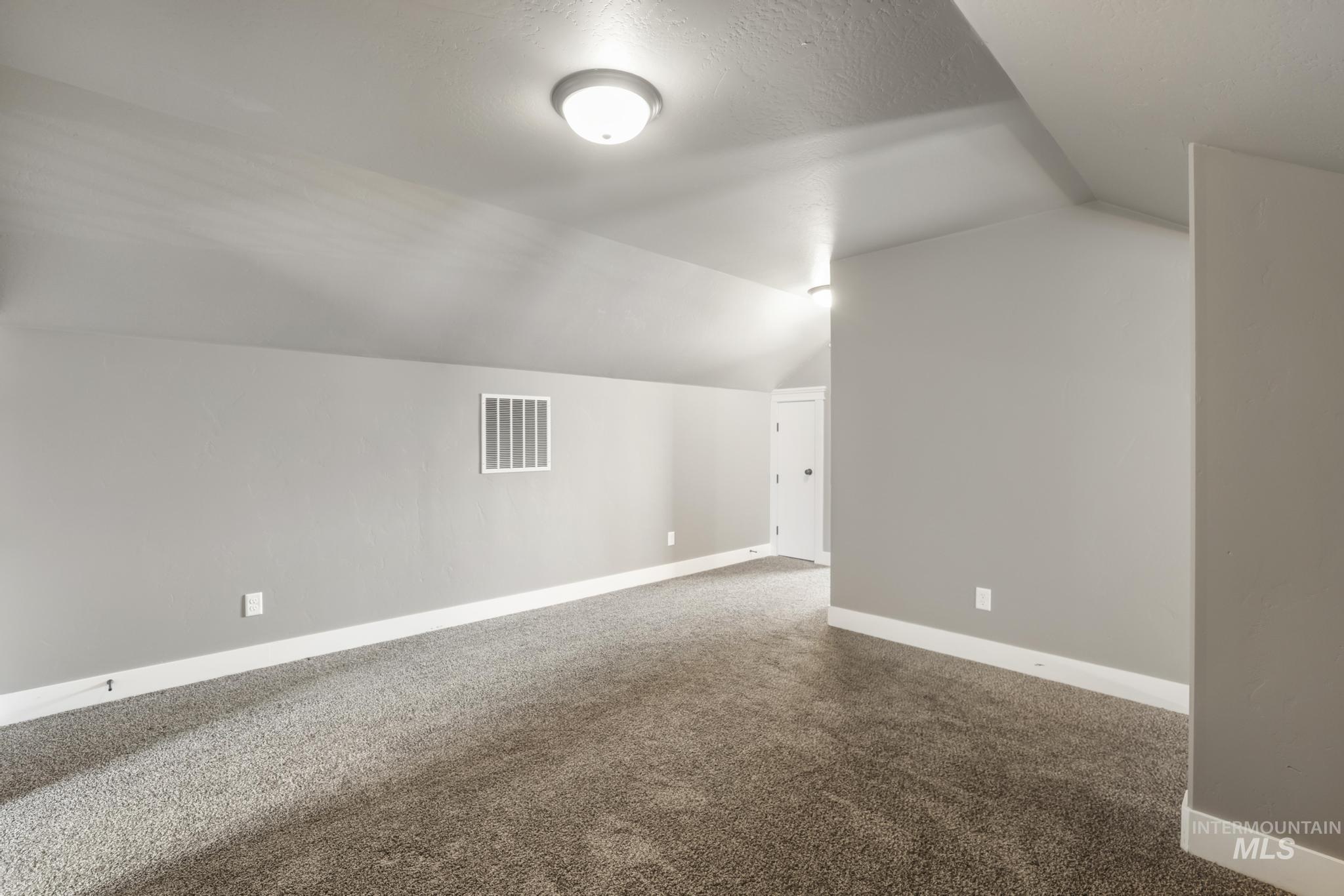 321 Arrow Street, Twin Falls, Idaho 83301, 3 Bedrooms, 2.5 Bathrooms, Residential For Sale, Price $445,000,MLS 98972451