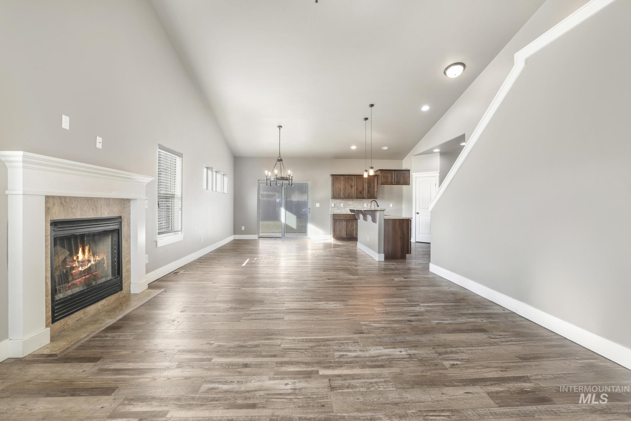 321 Arrow Street, Twin Falls, Idaho 83301, 3 Bedrooms, 2.5 Bathrooms, Residential For Sale, Price $445,000,MLS 98972451