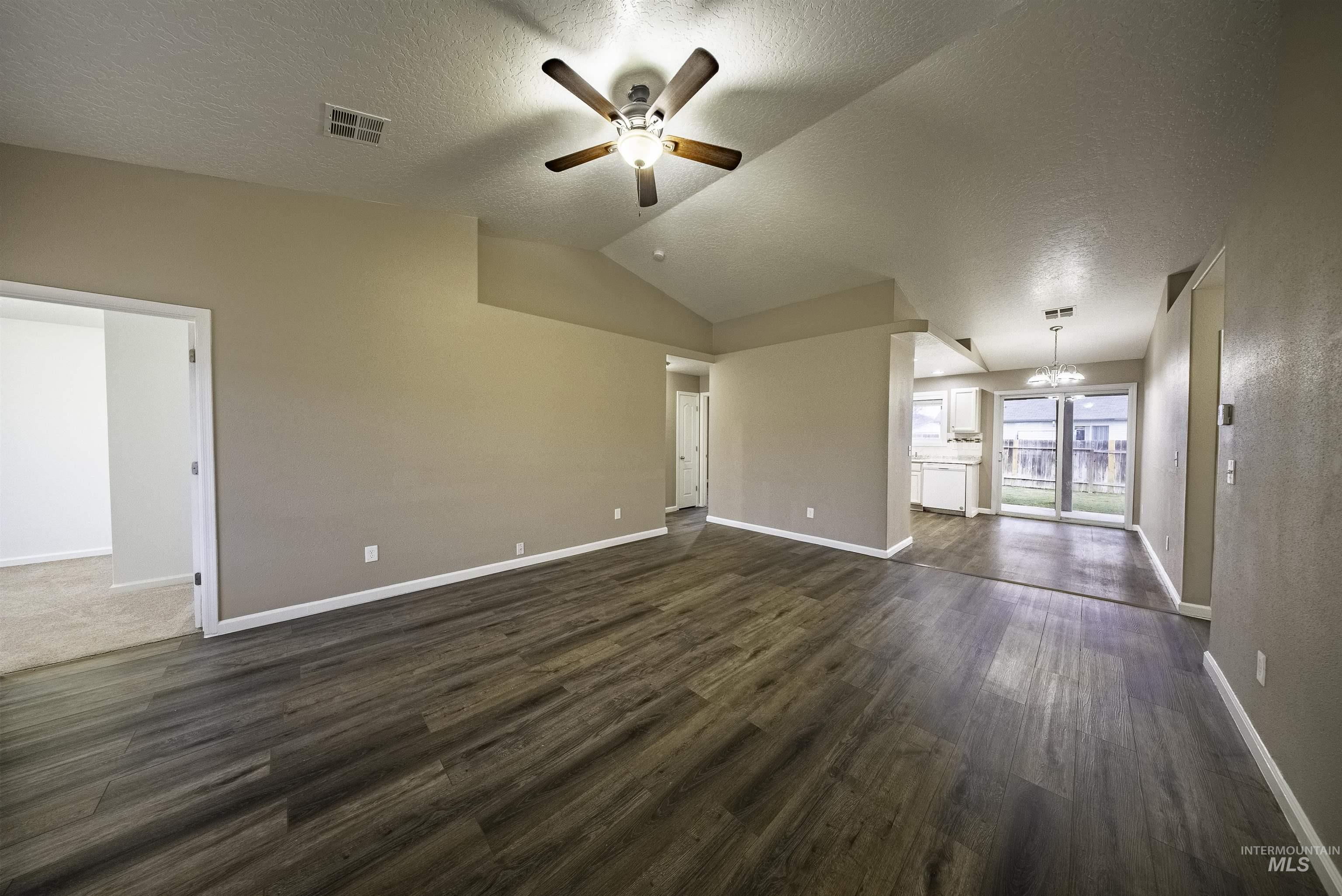 3808 Pierre Ave., Caldwell, Idaho 83605, 4 Bedrooms, 2 Bathrooms, Residential For Sale, Price $364,500,MLS 98972453