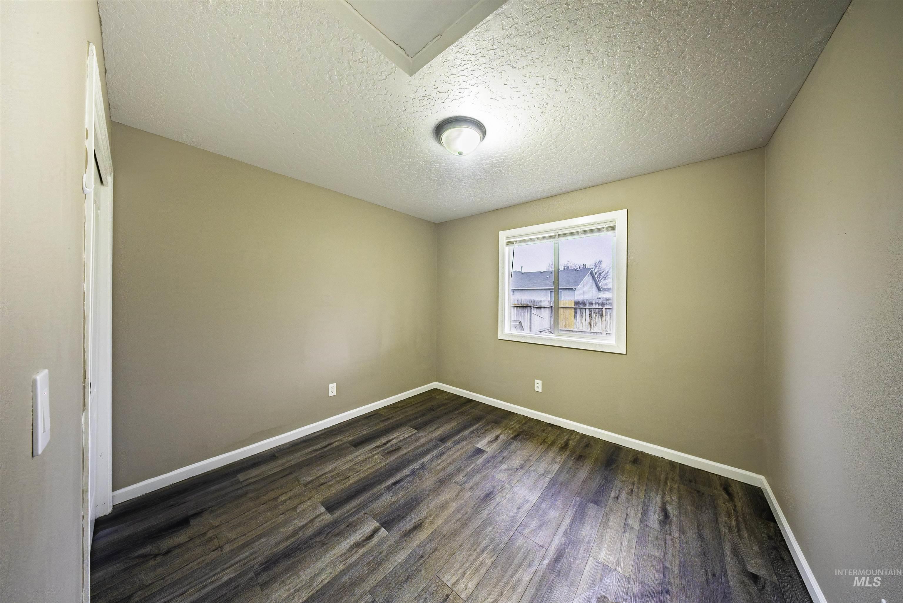 3808 Pierre Ave., Caldwell, Idaho 83605, 4 Bedrooms, 2 Bathrooms, Residential For Sale, Price $364,500,MLS 98972453