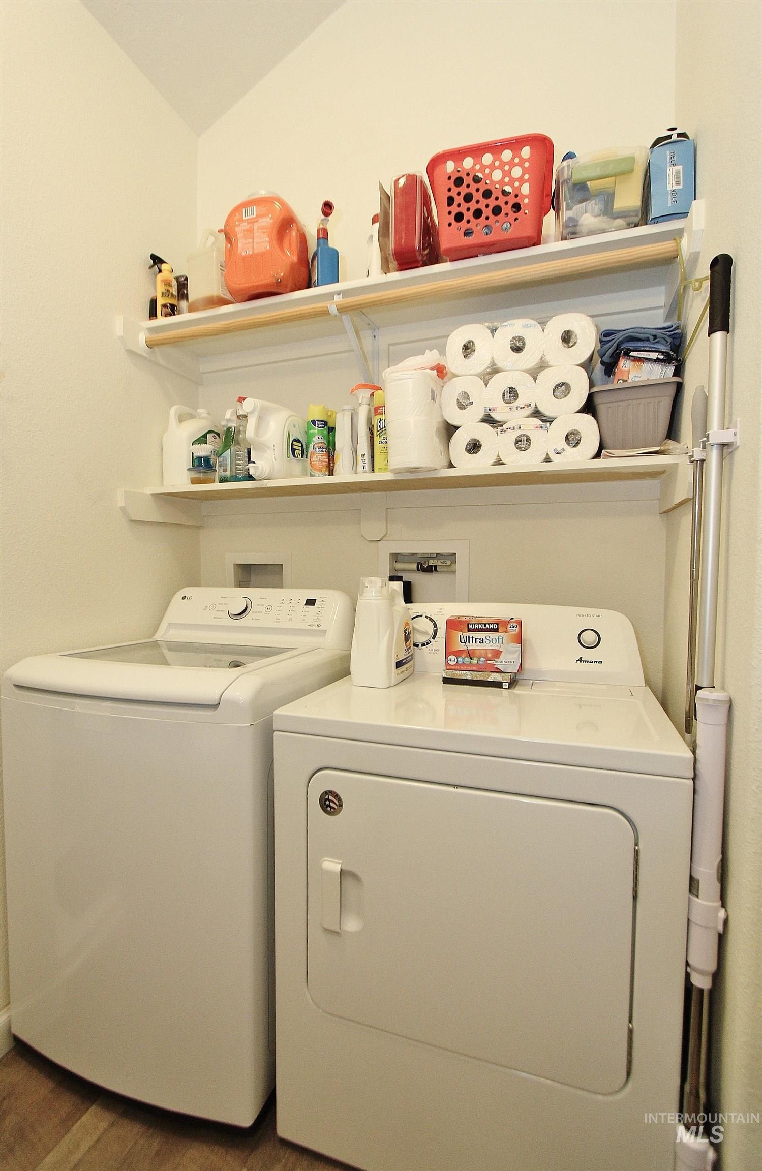 3015 N Silver, Boise, Idaho 83703, 1 Bedroom, 1 Bathroom, Residential For Sale, Price $299,999,MLS 98972458