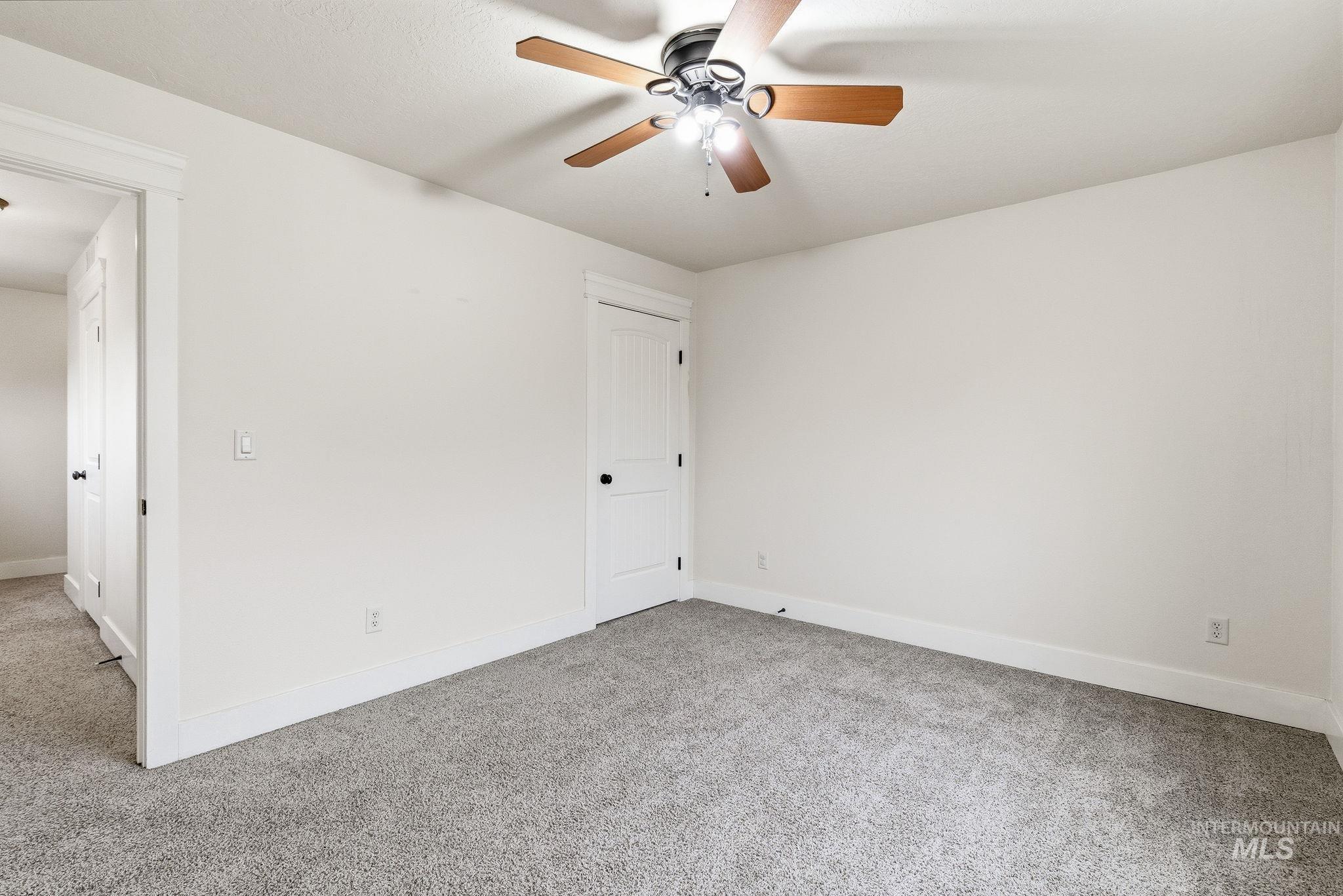 2231 S Dorothy Ave, Boise, Idaho 83706, 3 Bedrooms, 3 Bathrooms, Residential For Sale, Price $510,000,MLS 98972460