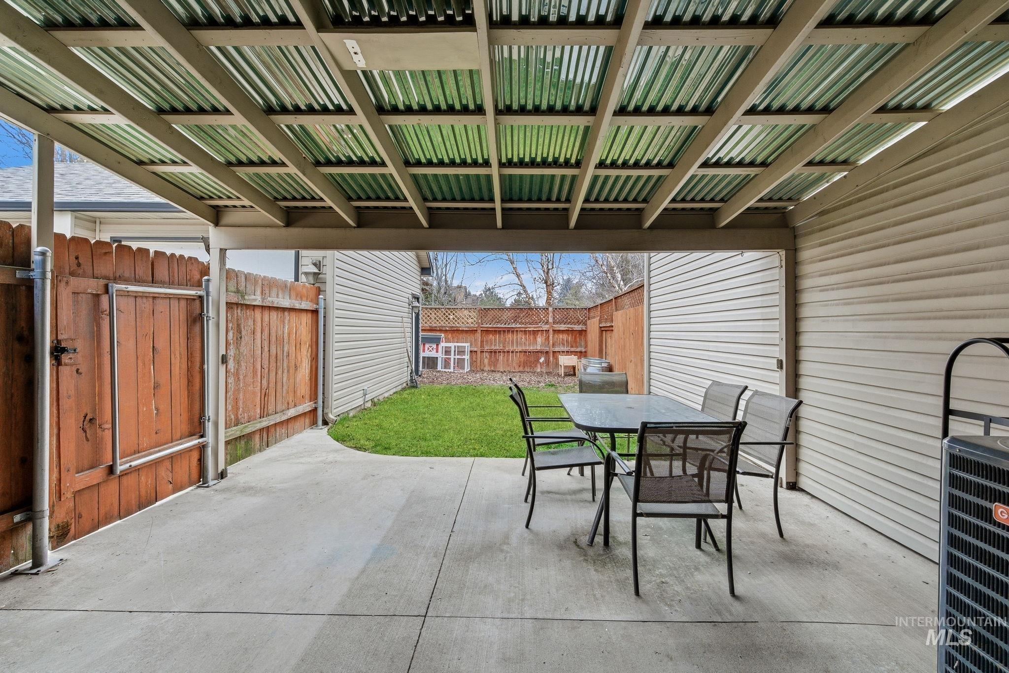 2231 S Dorothy Ave, Boise, Idaho 83706, 3 Bedrooms, 3 Bathrooms, Residential For Sale, Price $510,000,MLS 98972460