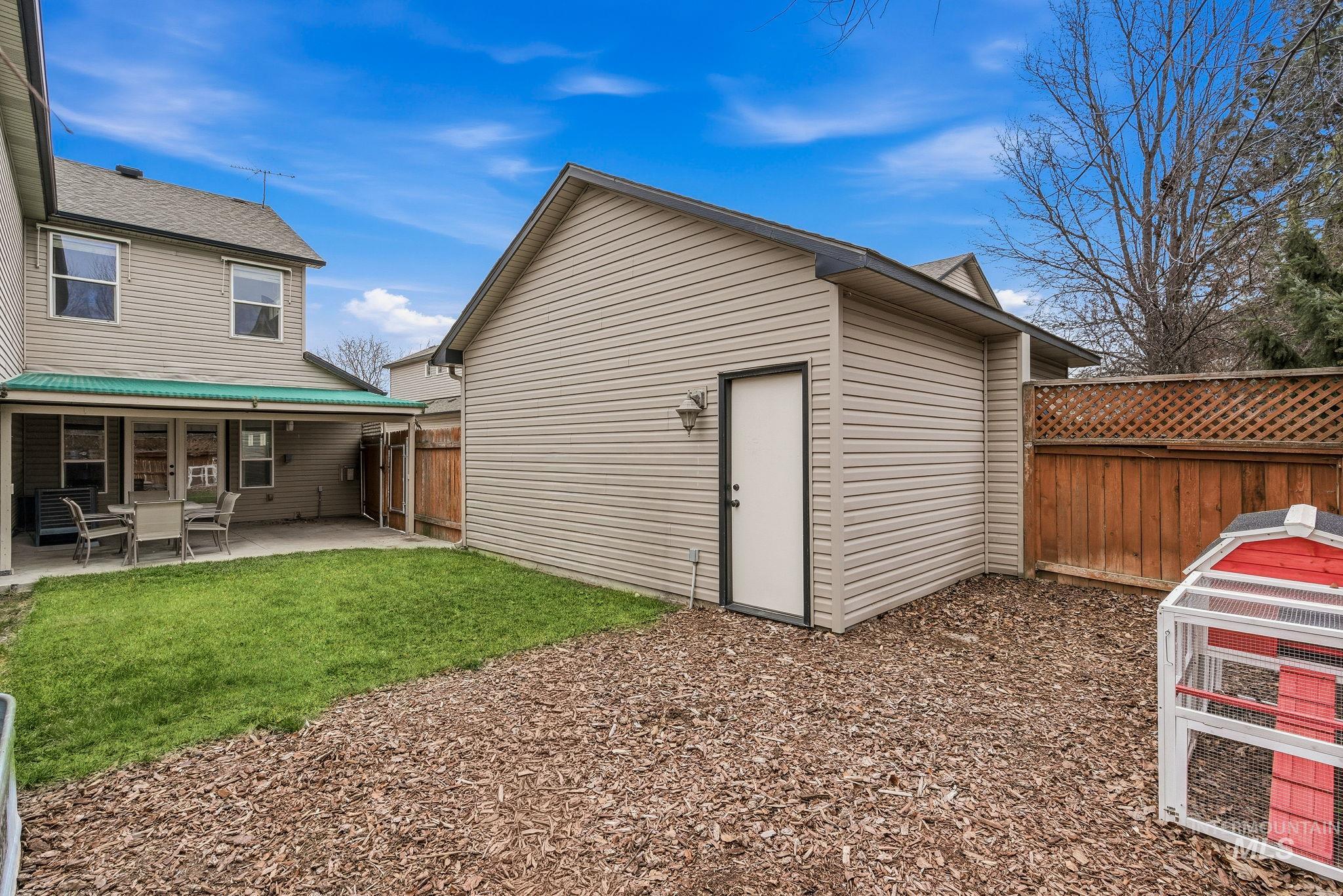 2231 S Dorothy Ave, Boise, Idaho 83706, 3 Bedrooms, 3 Bathrooms, Residential For Sale, Price $510,000,MLS 98972460