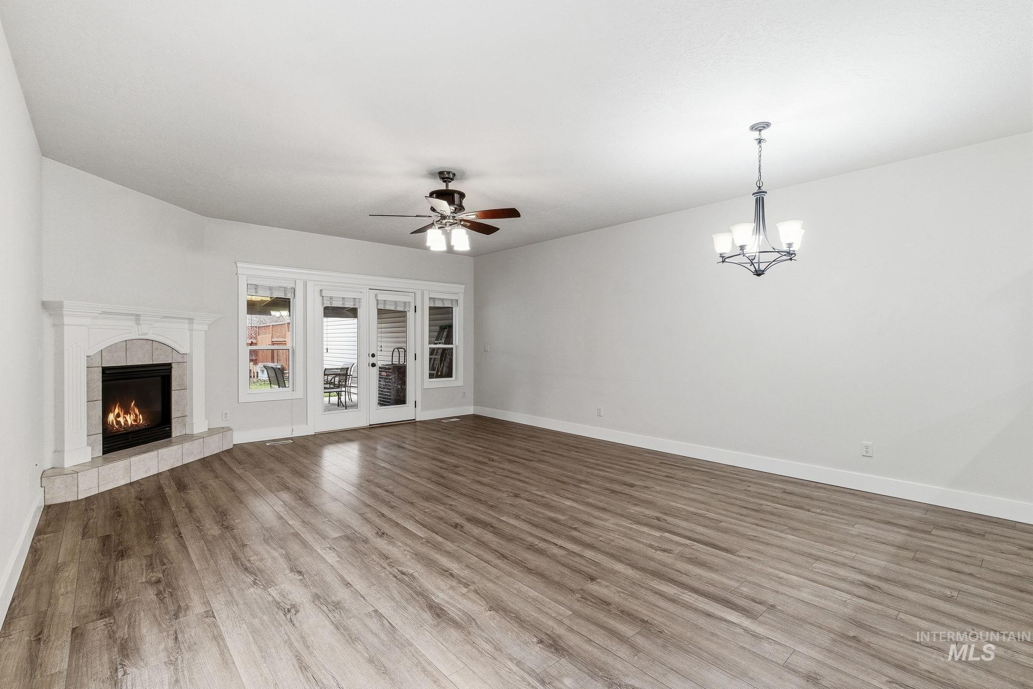 2231 S Dorothy Ave, Boise, Idaho 83706, 3 Bedrooms, 3 Bathrooms, Residential For Sale, Price $510,000,MLS 98972460