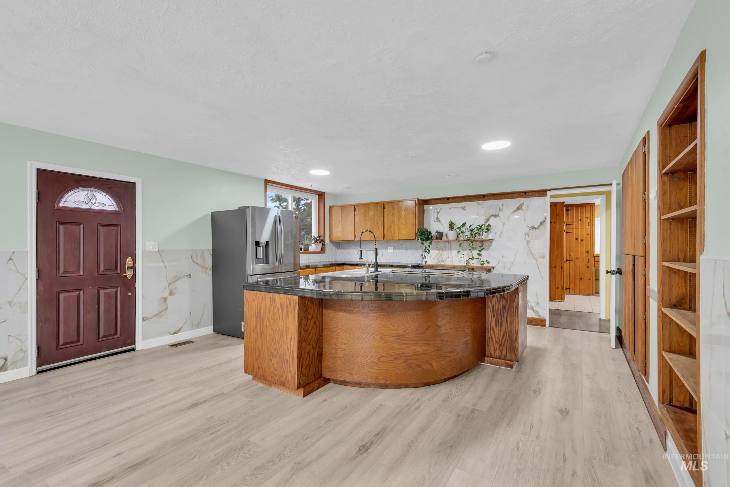 1158 S Powerline Rd, Nampa, Idaho 83686, 7 Bedrooms, 3 Bathrooms, Residential For Sale, Price $650,000,MLS 98972461