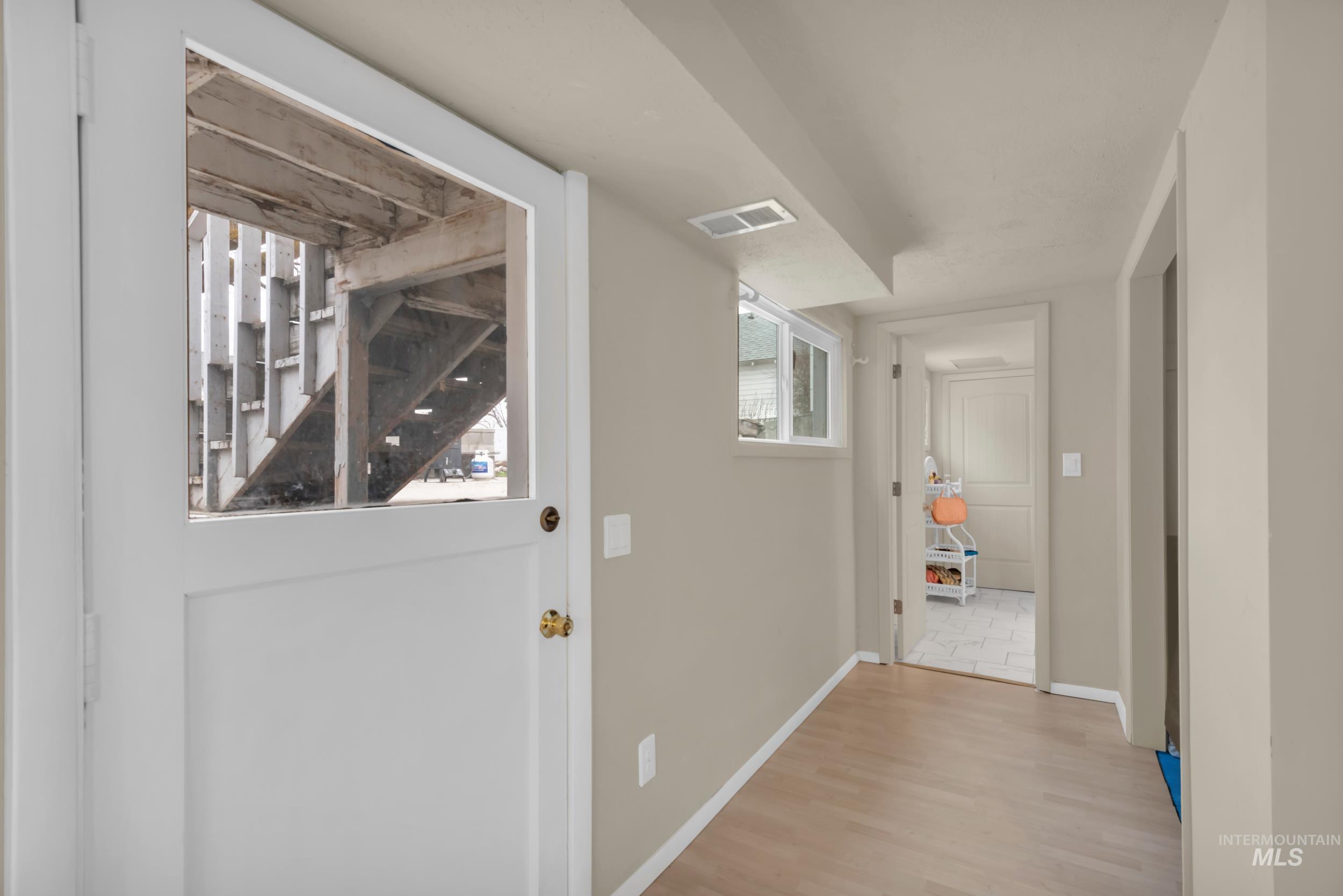 1158 S Powerline Rd, Nampa, Idaho 83686, 7 Bedrooms, 3 Bathrooms, Residential For Sale, Price $650,000,MLS 98972461