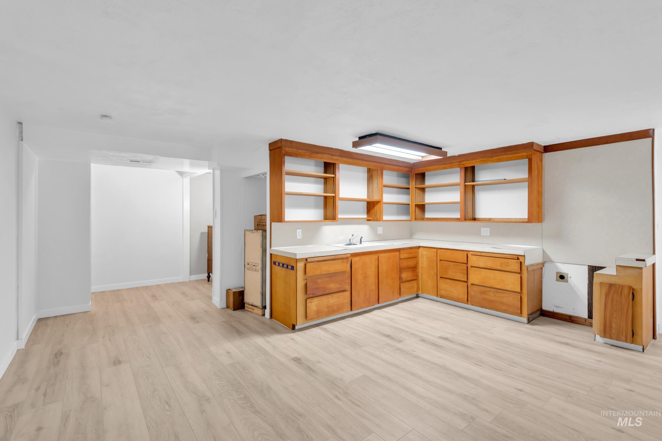 1158 S Powerline Rd, Nampa, Idaho 83686, 7 Bedrooms, 3 Bathrooms, Residential For Sale, Price $650,000,MLS 98972461