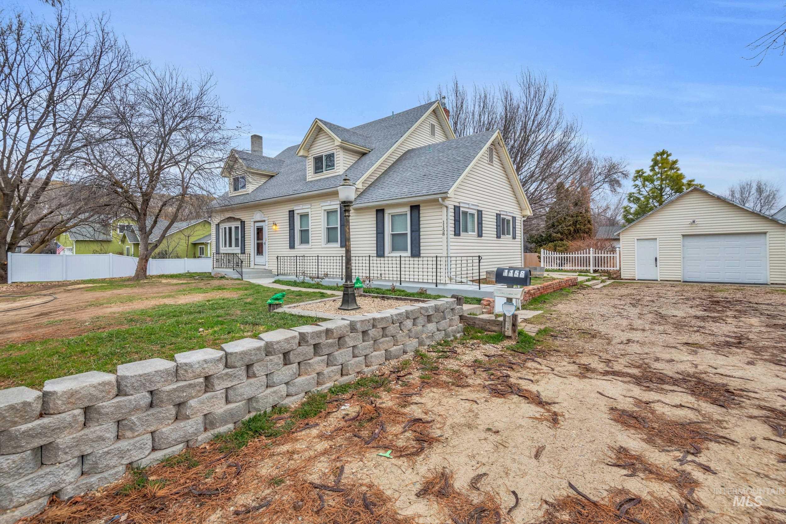 1158 S Powerline Rd, Nampa, Idaho 83686, 7 Bedrooms, 3 Bathrooms, Residential For Sale, Price $650,000,MLS 98972461