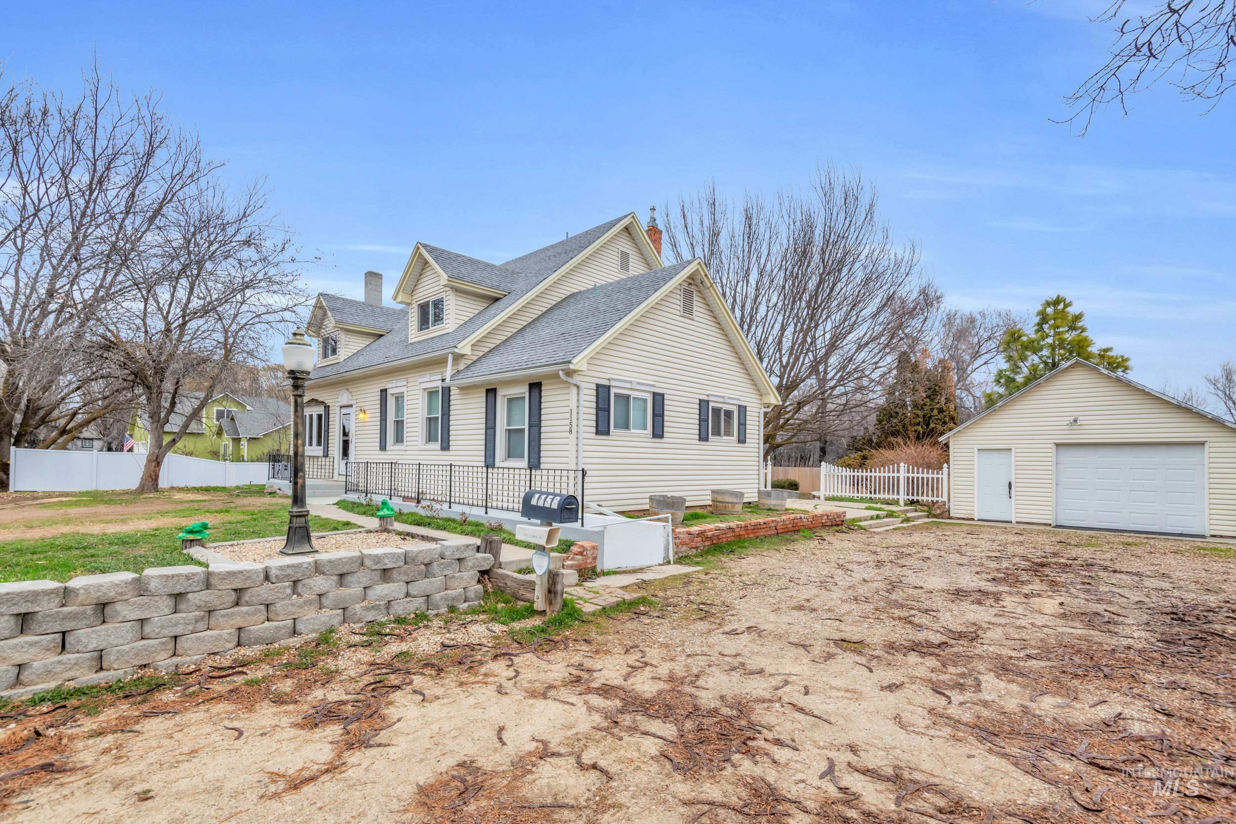 1158 S Powerline Rd, Nampa, Idaho 83686, 7 Bedrooms, 3 Bathrooms, Residential For Sale, Price $650,000,MLS 98972461