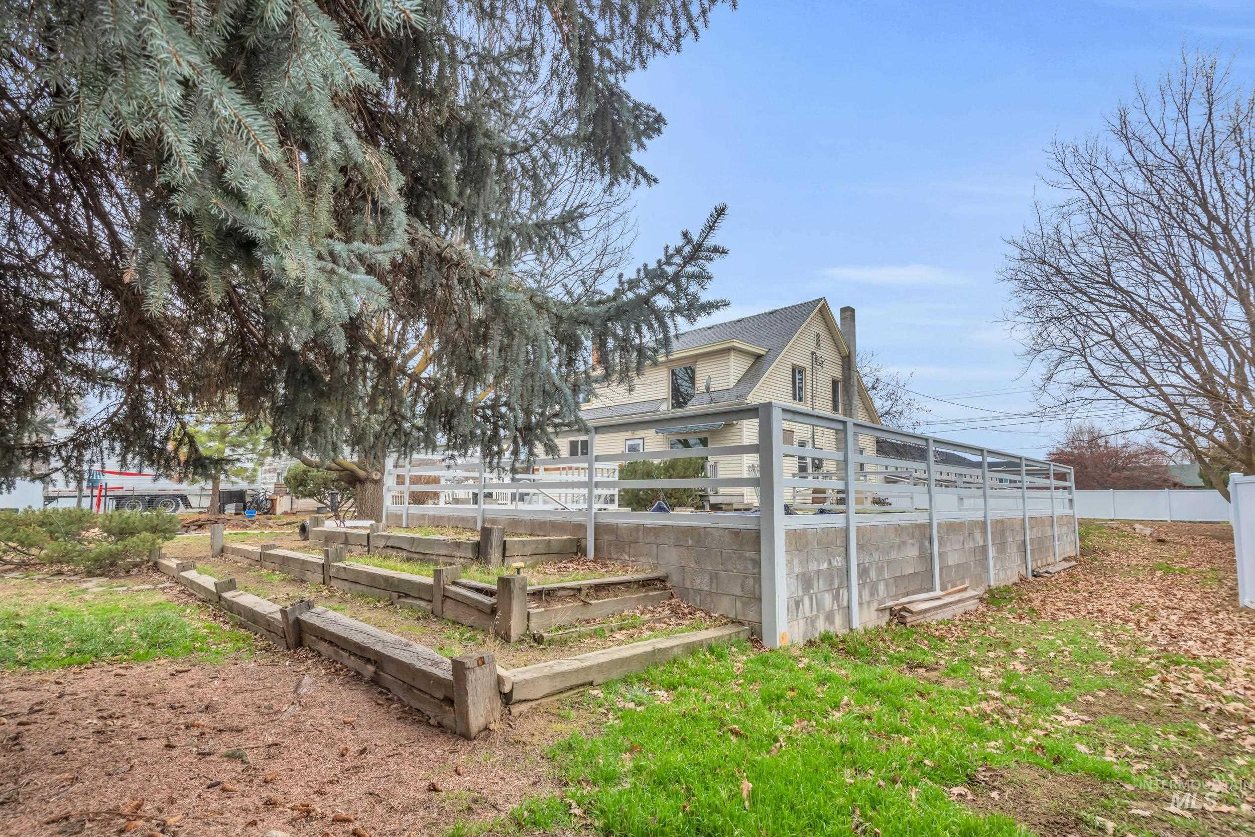 1158 S Powerline Rd, Nampa, Idaho 83686, 7 Bedrooms, 3 Bathrooms, Residential For Sale, Price $650,000,MLS 98972461