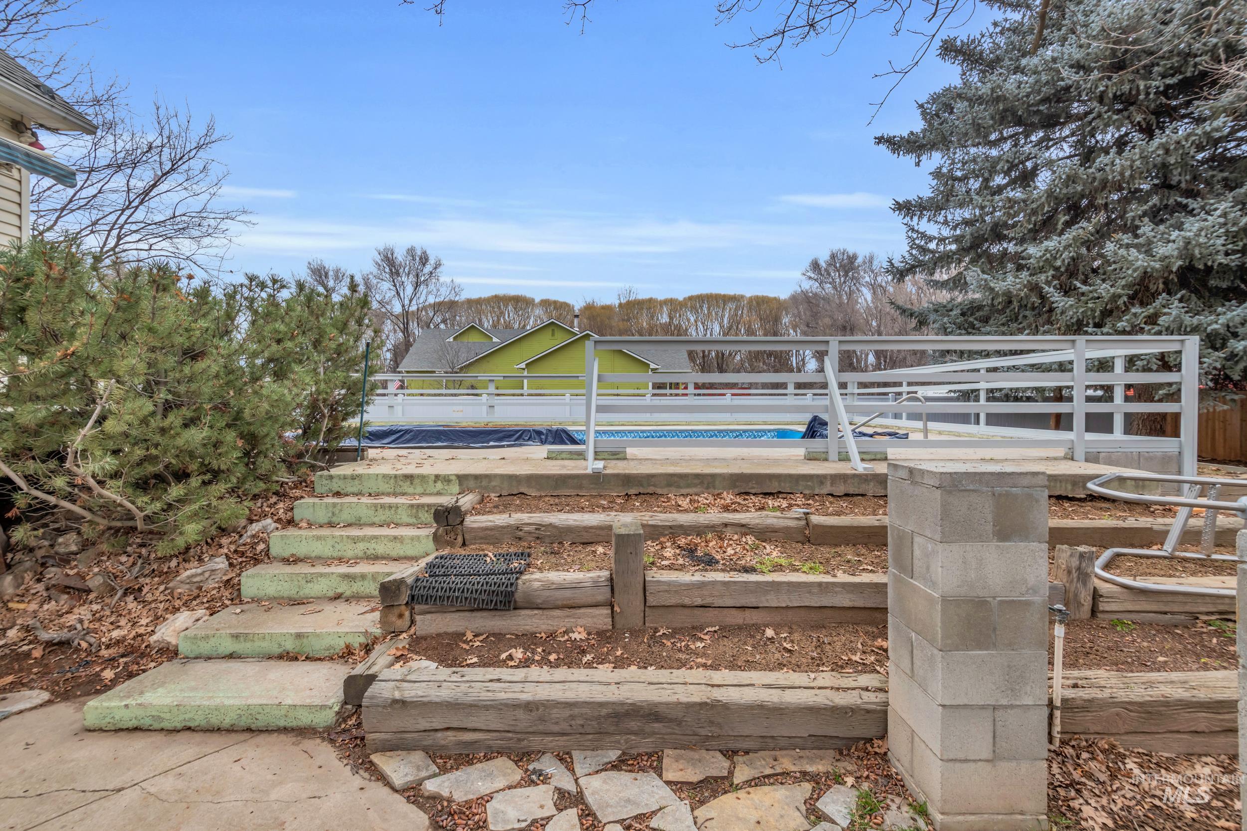 1158 S Powerline Rd, Nampa, Idaho 83686, 7 Bedrooms, 3 Bathrooms, Residential For Sale, Price $650,000,MLS 98972461