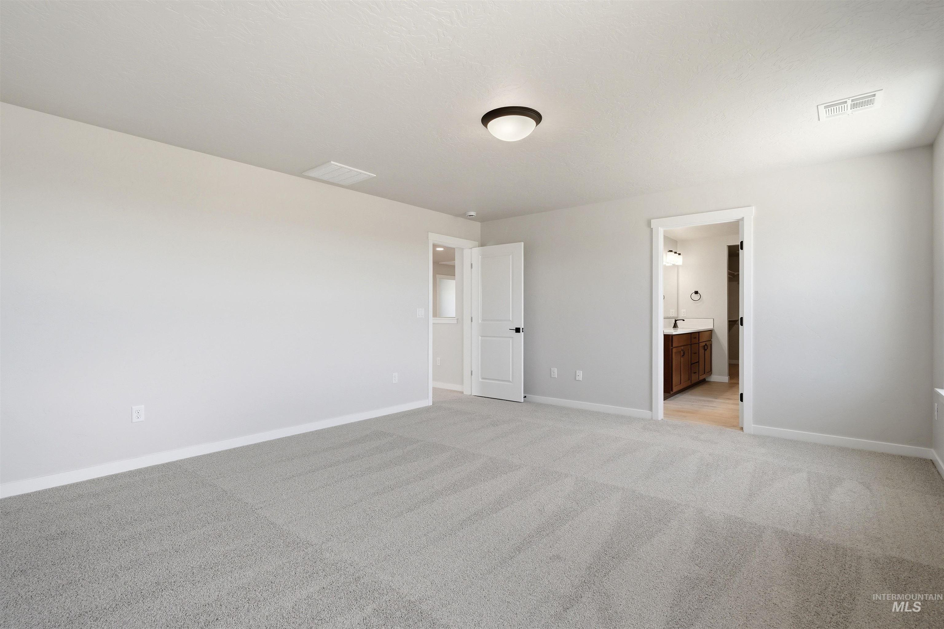 10187 Bellevue Ridge St, Nampa, Idaho 83687, 5 Bedrooms, 3 Bathrooms, Residential For Sale, Price $524,990,MLS 98972464