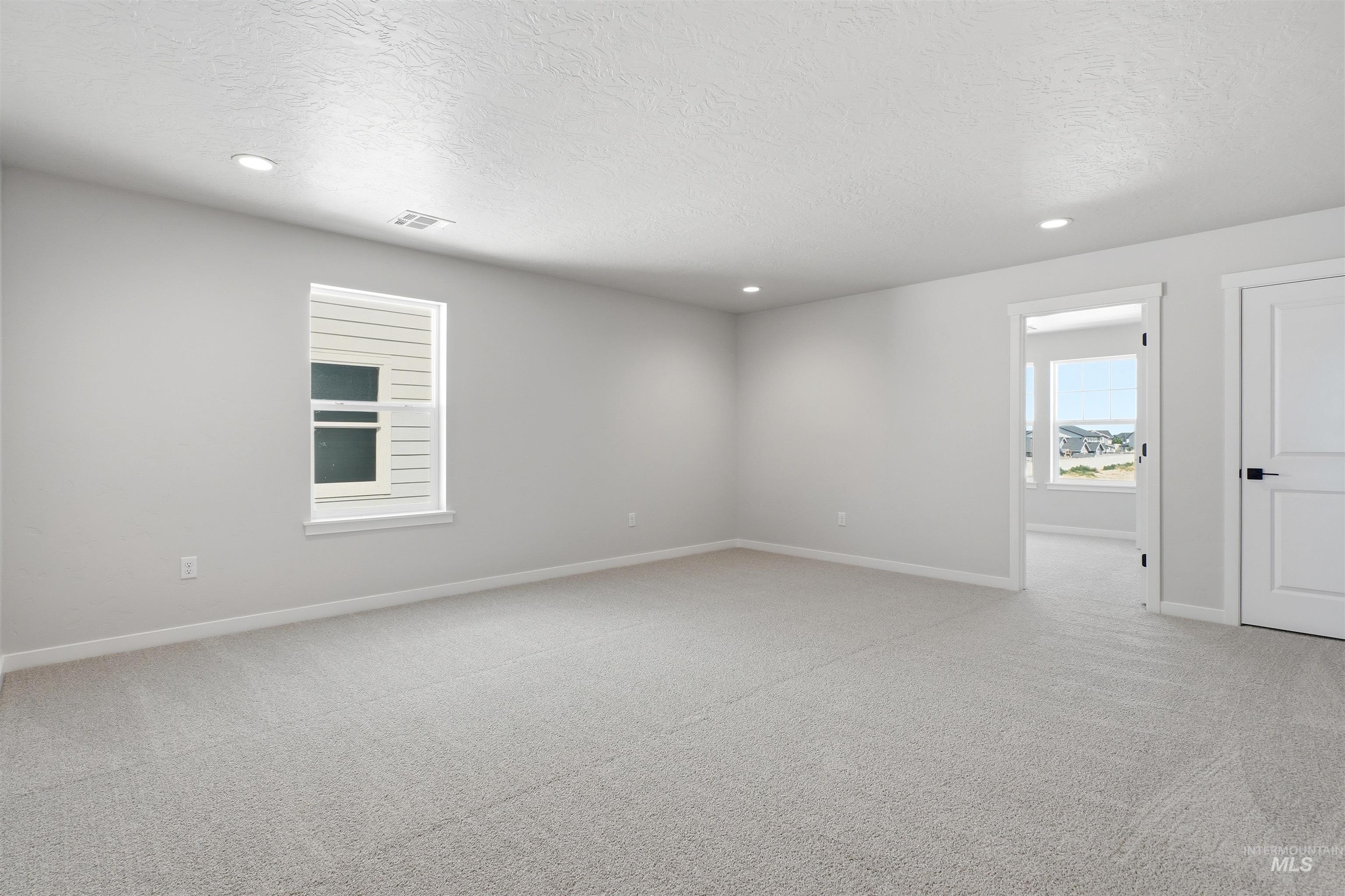 10187 Bellevue Ridge St, Nampa, Idaho 83687, 5 Bedrooms, 3 Bathrooms, Residential For Sale, Price $524,990,MLS 98972464