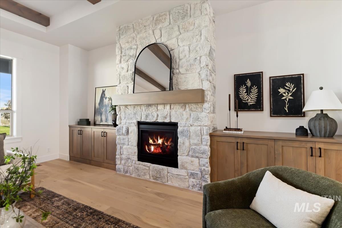 11027 W Lahinch Ln., Kuna, Idaho 83634, 4 Bedrooms, 3 Bathrooms, Residential For Sale, Price $864,880,MLS 98972466