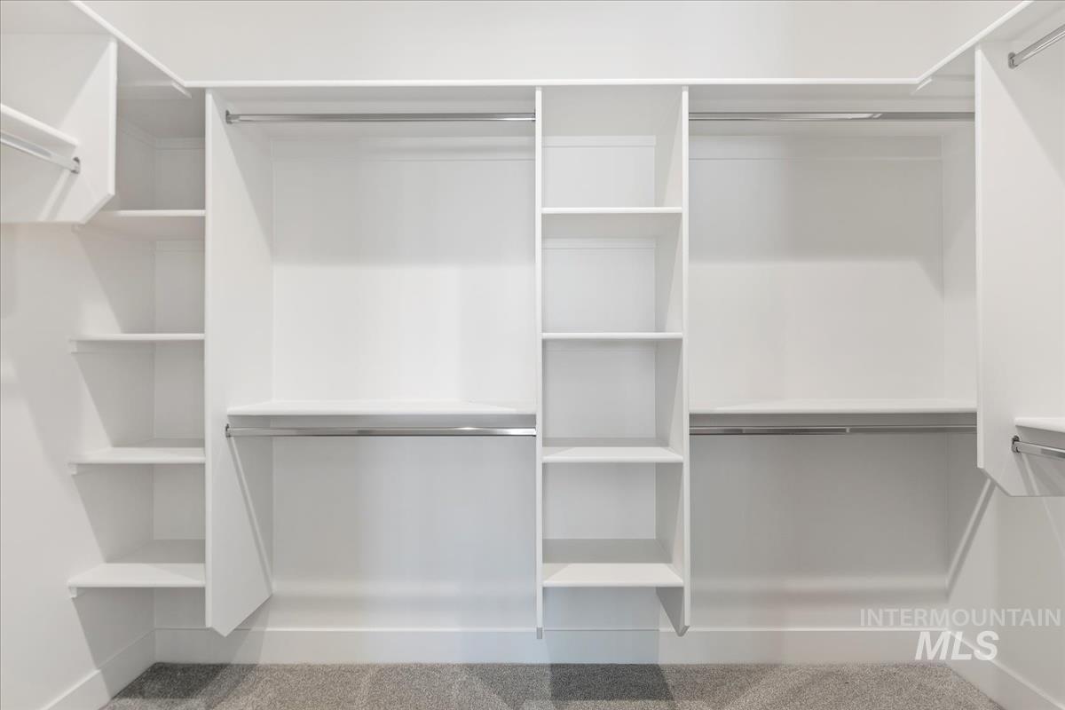 11027 W Lahinch Ln., Kuna, Idaho 83634, 4 Bedrooms, 3 Bathrooms, Residential For Sale, Price $864,880,MLS 98972466