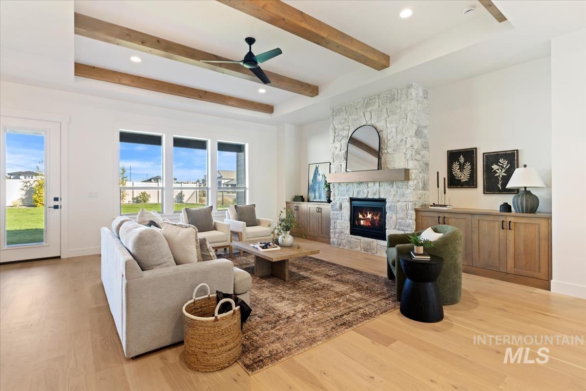 11027 W Lahinch Ln., Kuna, Idaho 83634, 4 Bedrooms, 3 Bathrooms, Residential For Sale, Price $864,880,MLS 98972466