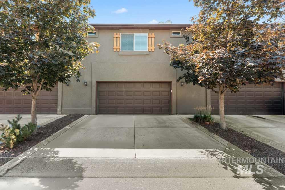 5231 W Morris Hill Rd, Boise, Idaho 83706, 3 Bedrooms, 2.5 Bathrooms, Residential For Sale, Price $425,000,MLS 98972467