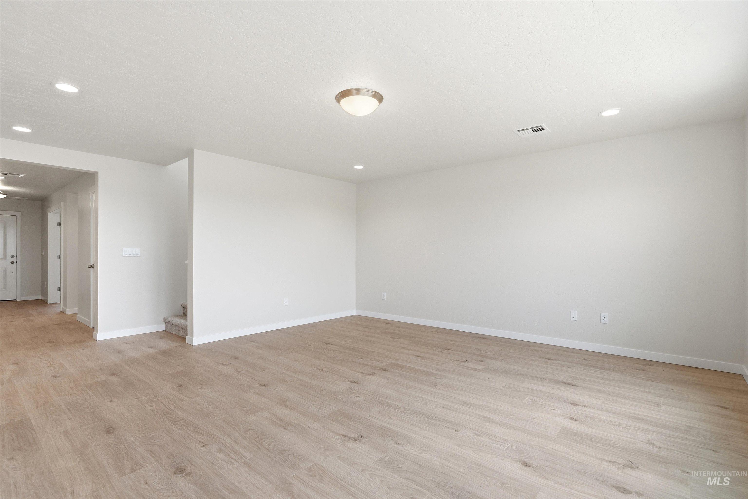 10179 Bellevue Ridge St, Nampa, Idaho 83687, 4 Bedrooms, 2.5 Bathrooms, Residential For Sale, Price $504,990,MLS 98972468