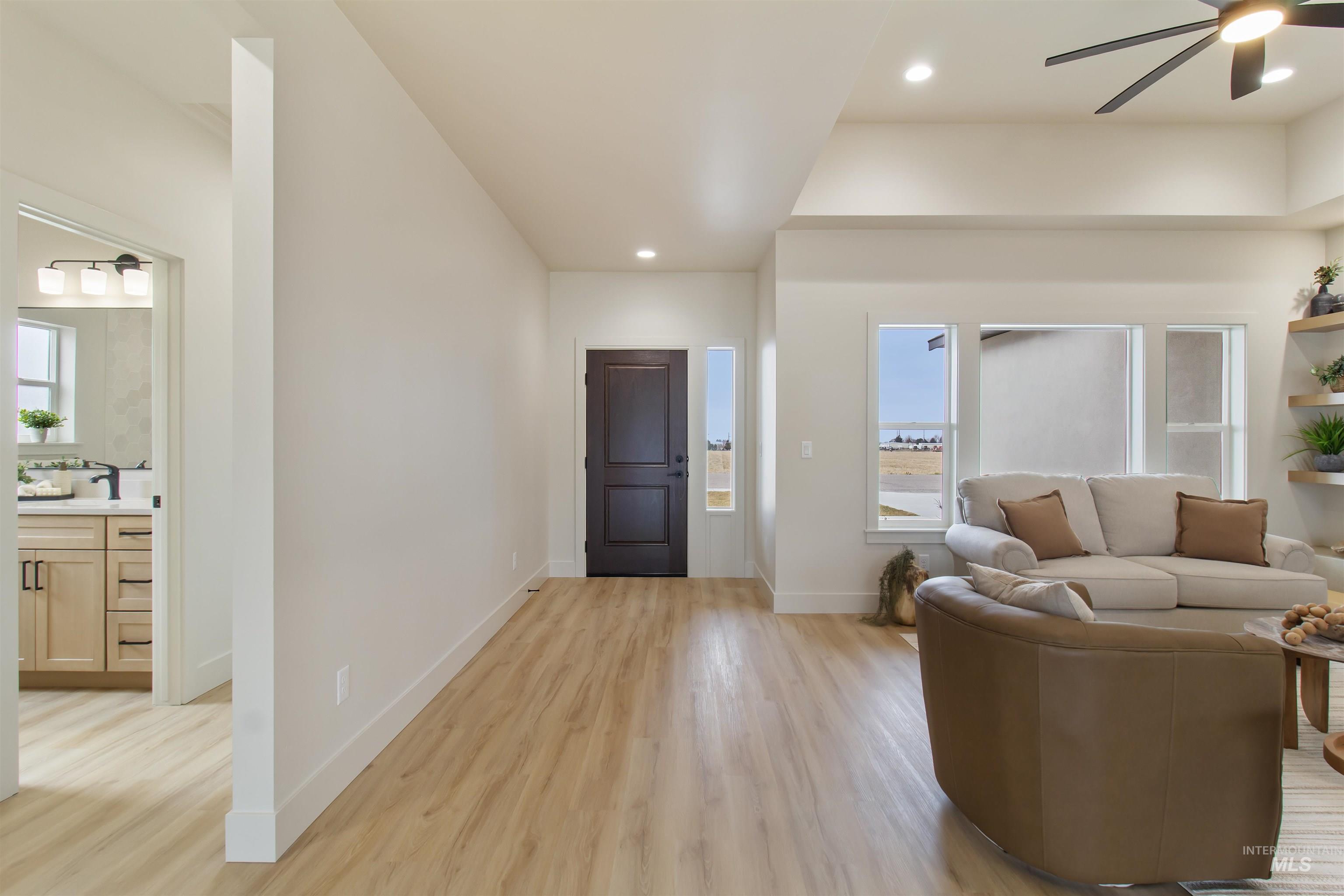 1423 Sierra Way, Kimberly, Idaho 83341, 4 Bedrooms, 2 Bathrooms, Residential For Sale, Price $537,500,MLS 98972471