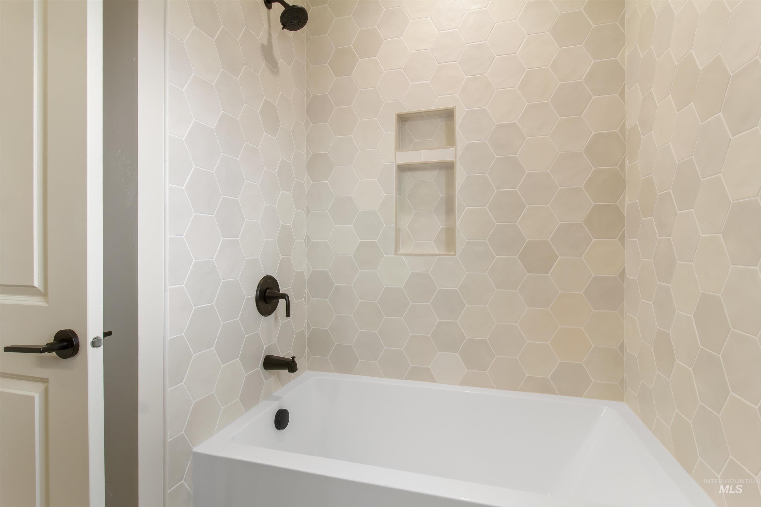 1423 Sierra Way, Kimberly, Idaho 83341, 4 Bedrooms, 2 Bathrooms, Residential For Sale, Price $537,500,MLS 98972471