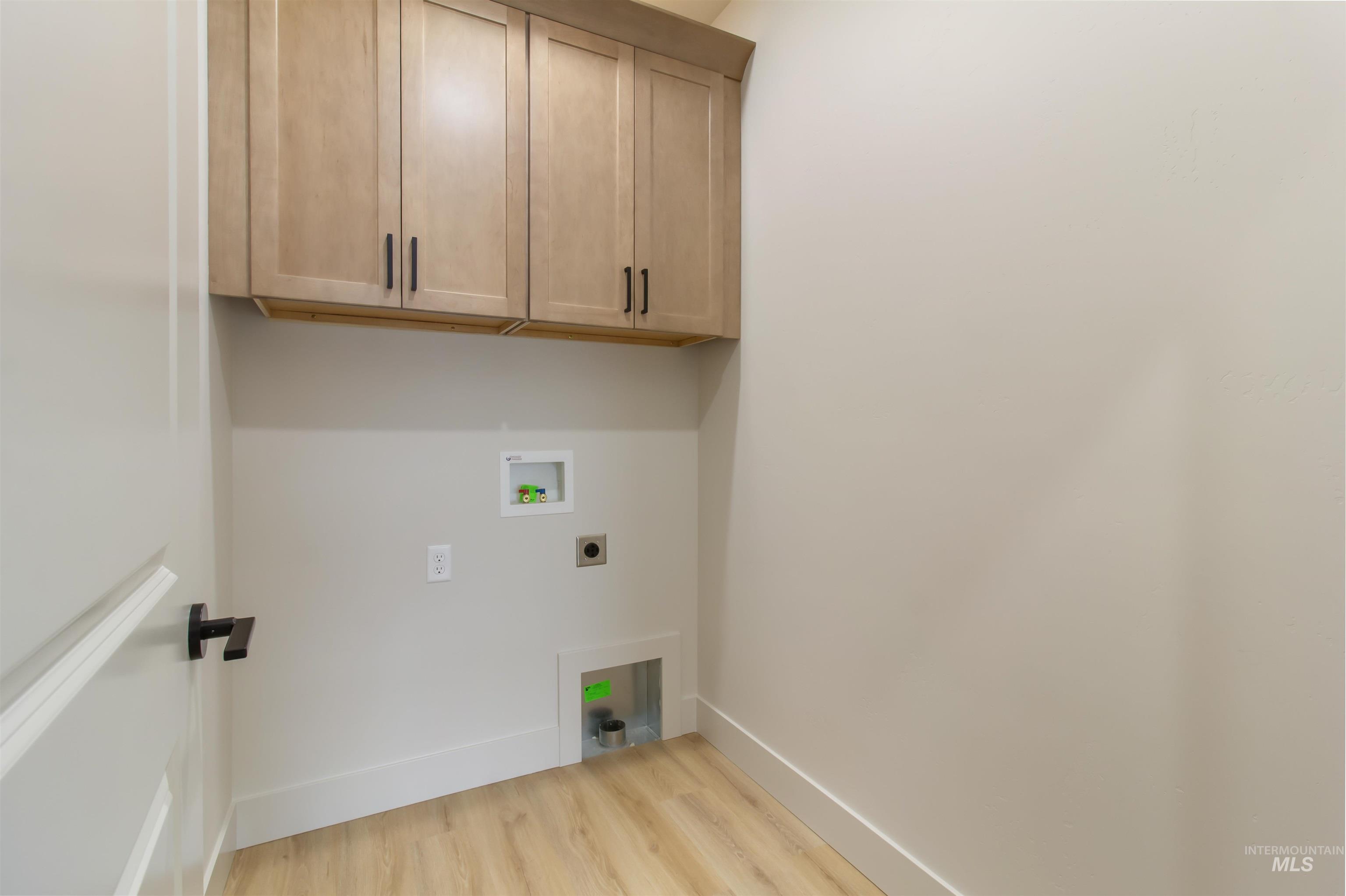 1423 Sierra Way, Kimberly, Idaho 83341, 4 Bedrooms, 2 Bathrooms, Residential For Sale, Price $537,500,MLS 98972471