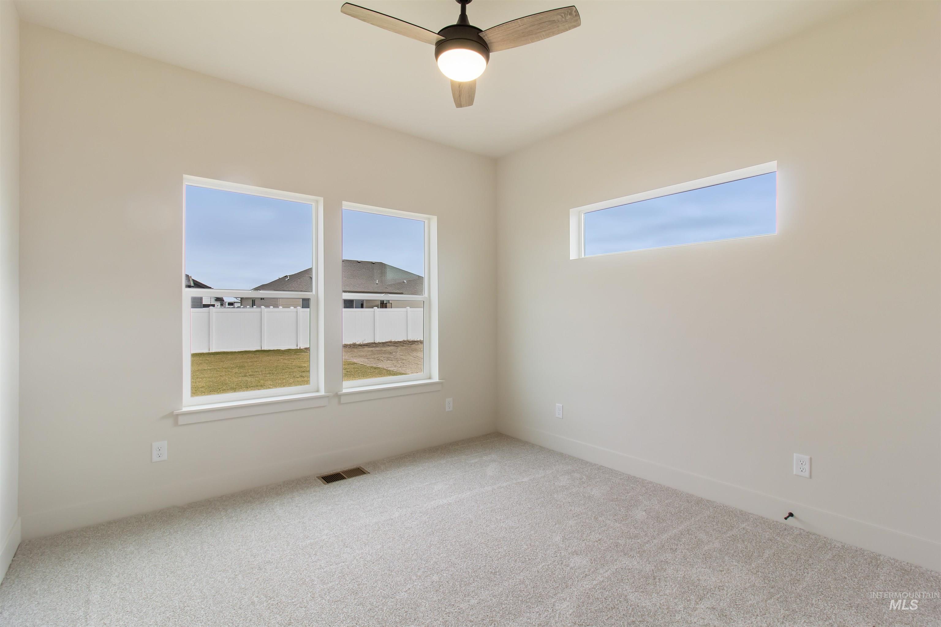 1423 Sierra Way, Kimberly, Idaho 83341, 4 Bedrooms, 2 Bathrooms, Residential For Sale, Price $537,500,MLS 98972471