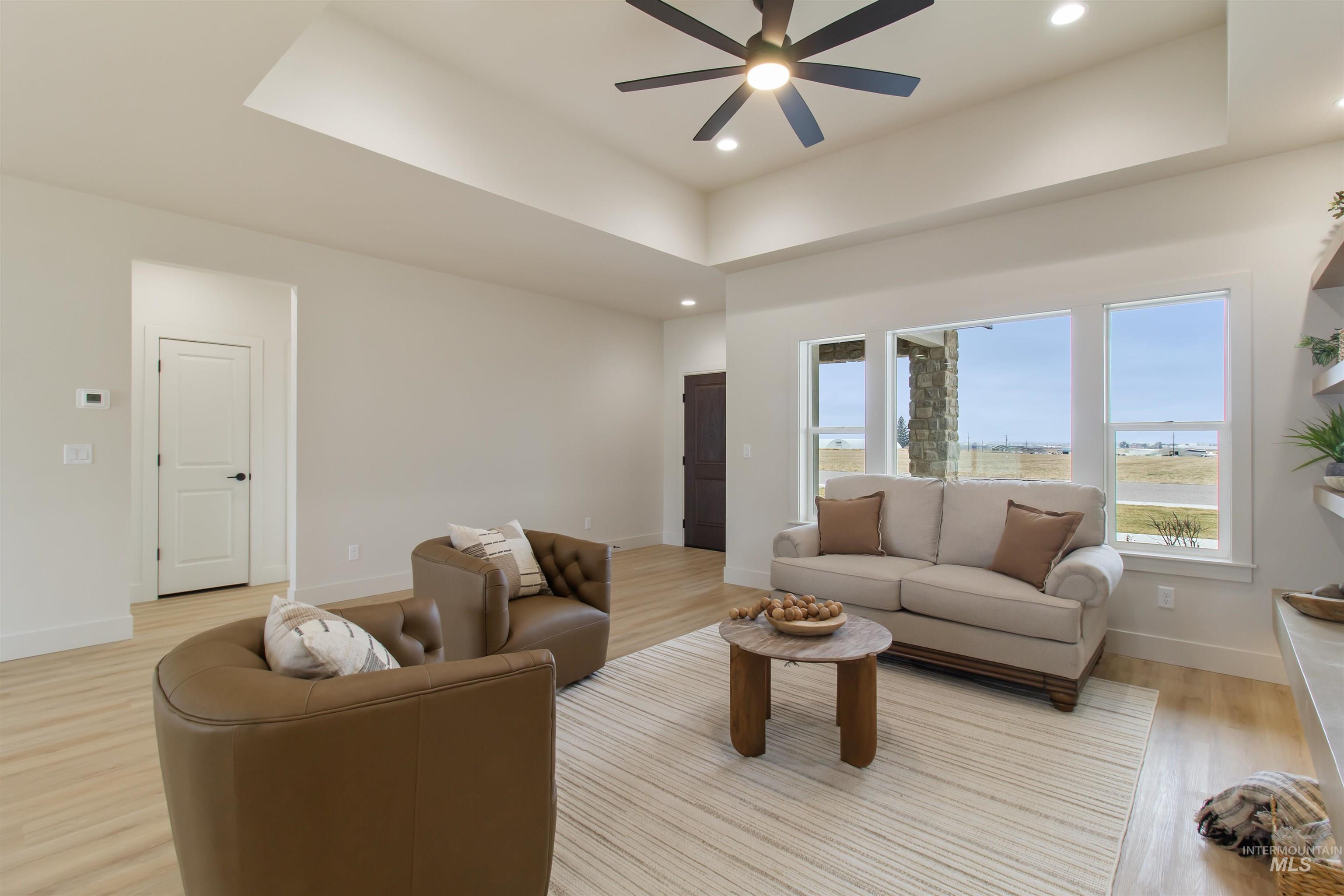 1423 Sierra Way, Kimberly, Idaho 83341, 4 Bedrooms, 2 Bathrooms, Residential For Sale, Price $537,500,MLS 98972471